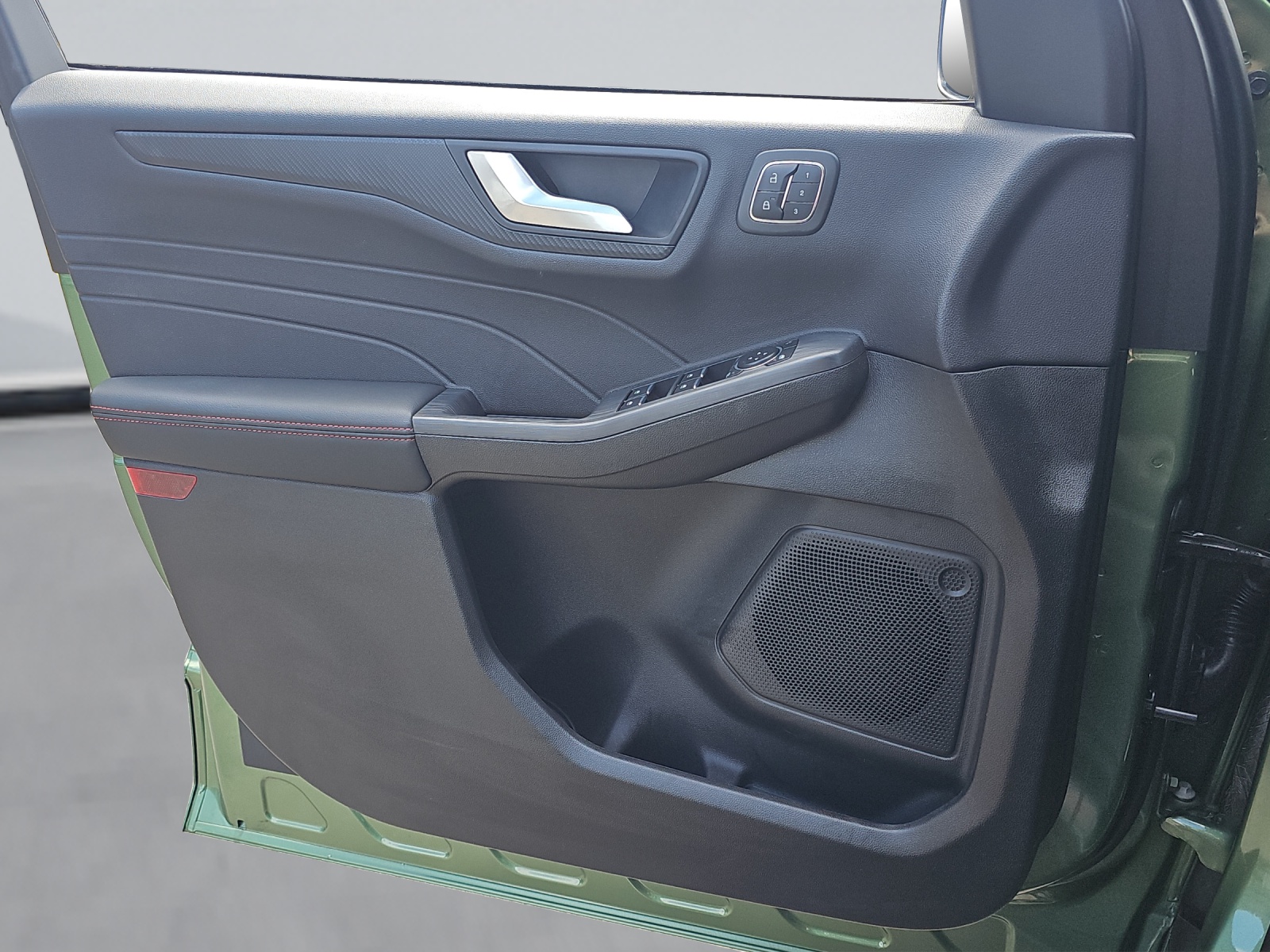 FORD Kuga 2.5 Hybrid ST-Line X 4x4-image-9