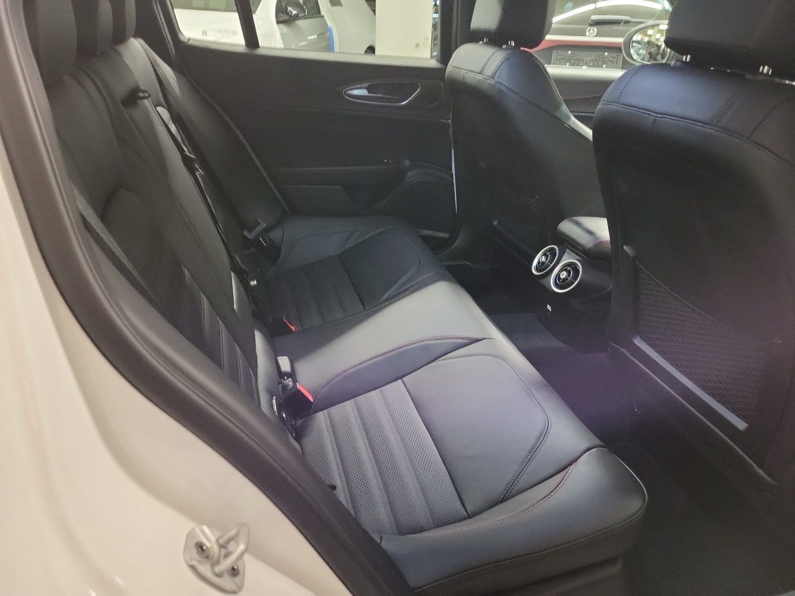ALFA ROMEO Giulia 2.9 V6 Biturbo Quadrifoglio Super Sport Carbonroof-image-9