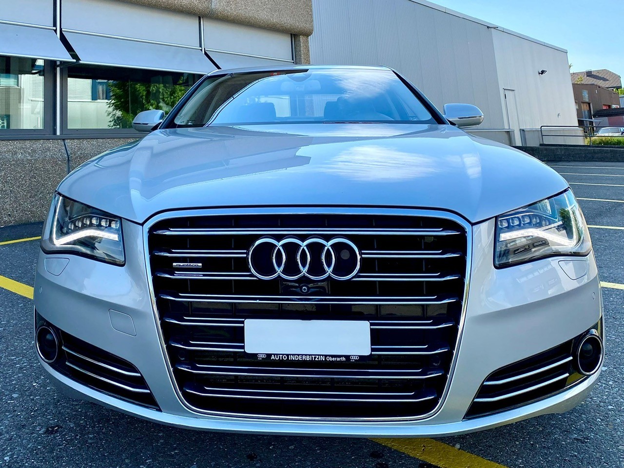 AUDI A8 L chauffeur 3.0 TDI quattro tiptronic-showroom-element-1
