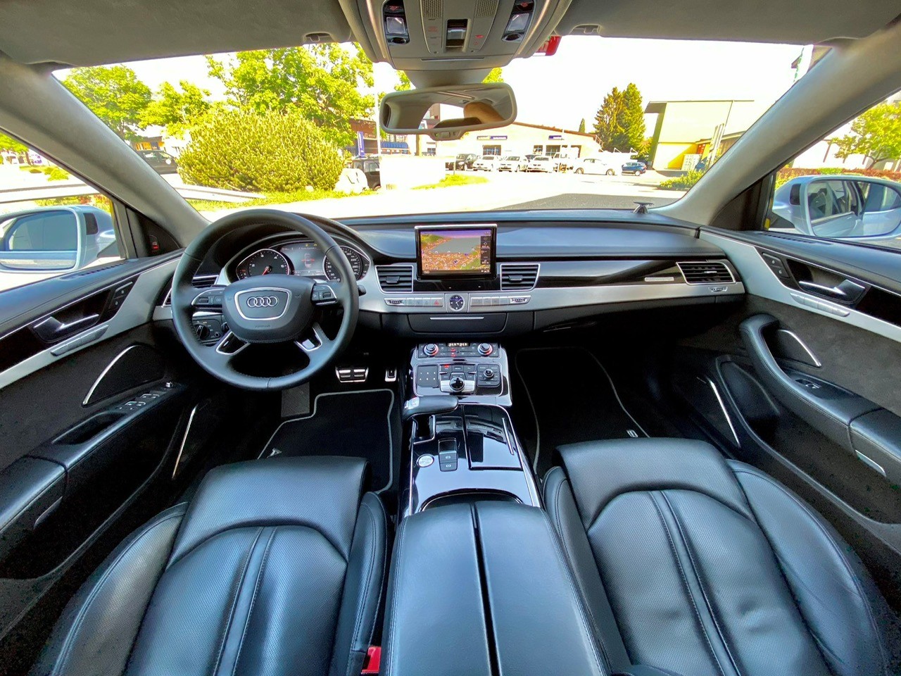 AUDI A8 L chauffeur 3.0 TDI quattro tiptronic-image-10