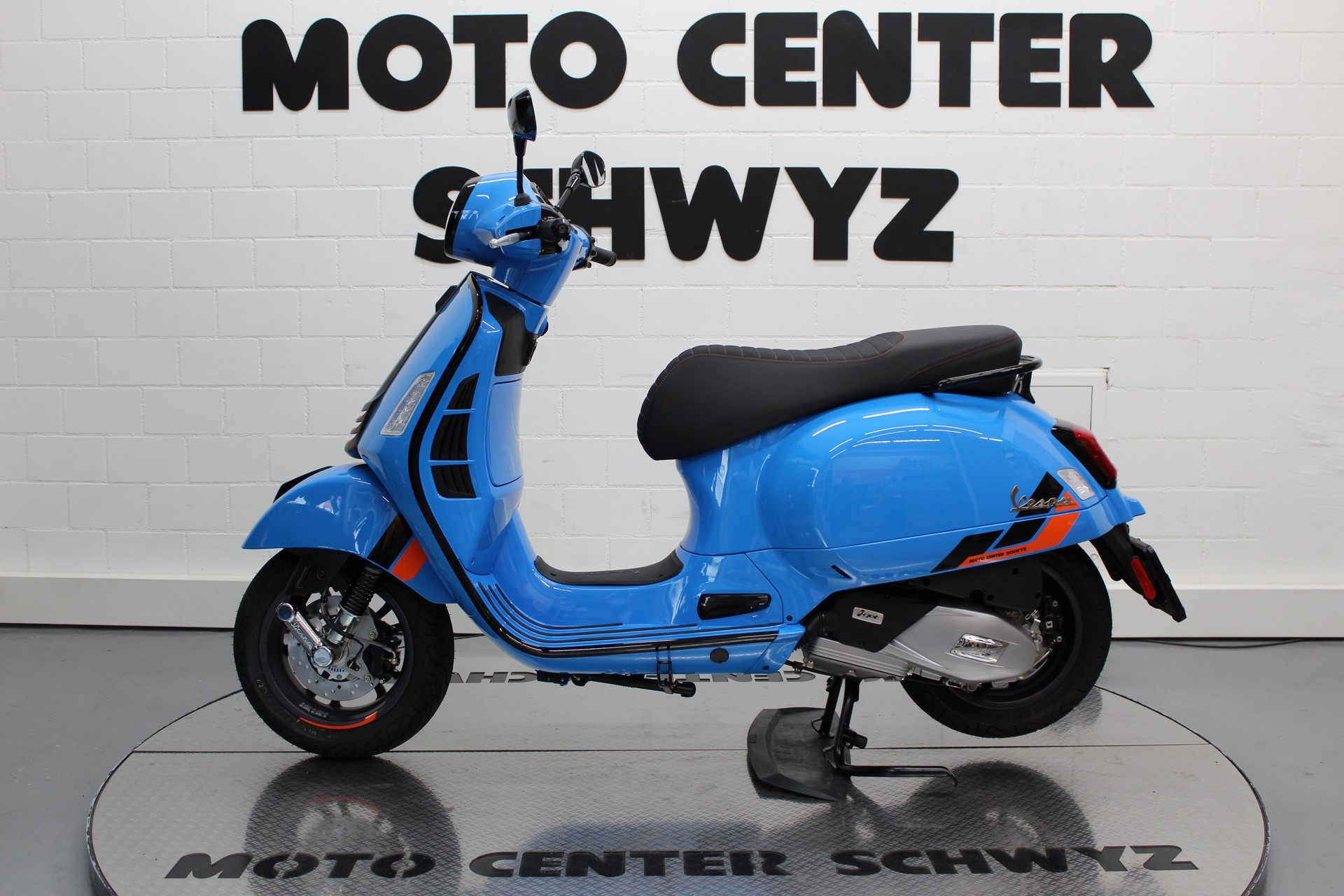 PIAGGIO GTS 125 Super Sport-image-4