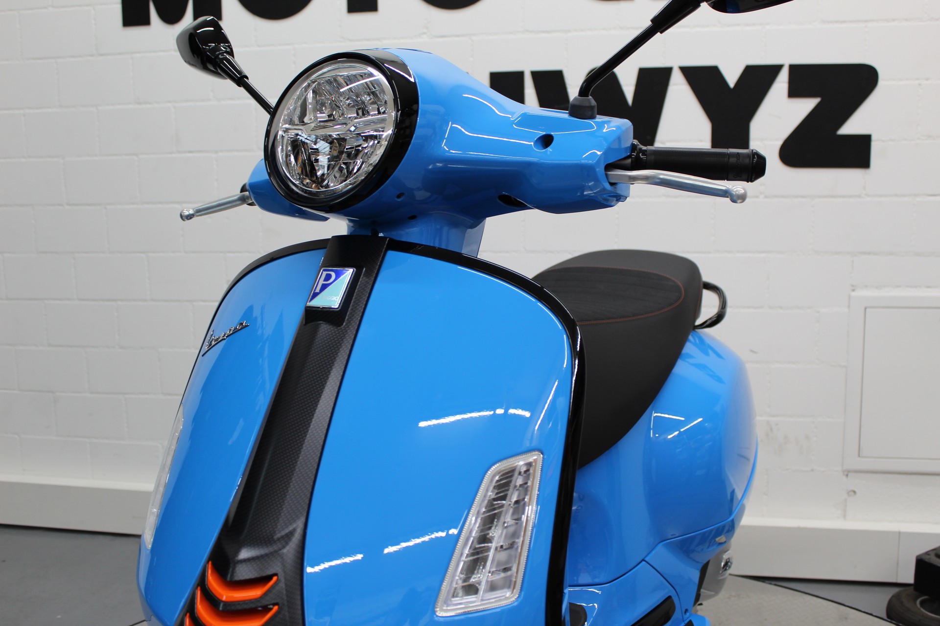 PIAGGIO GTS 125 Super Sport-image-5