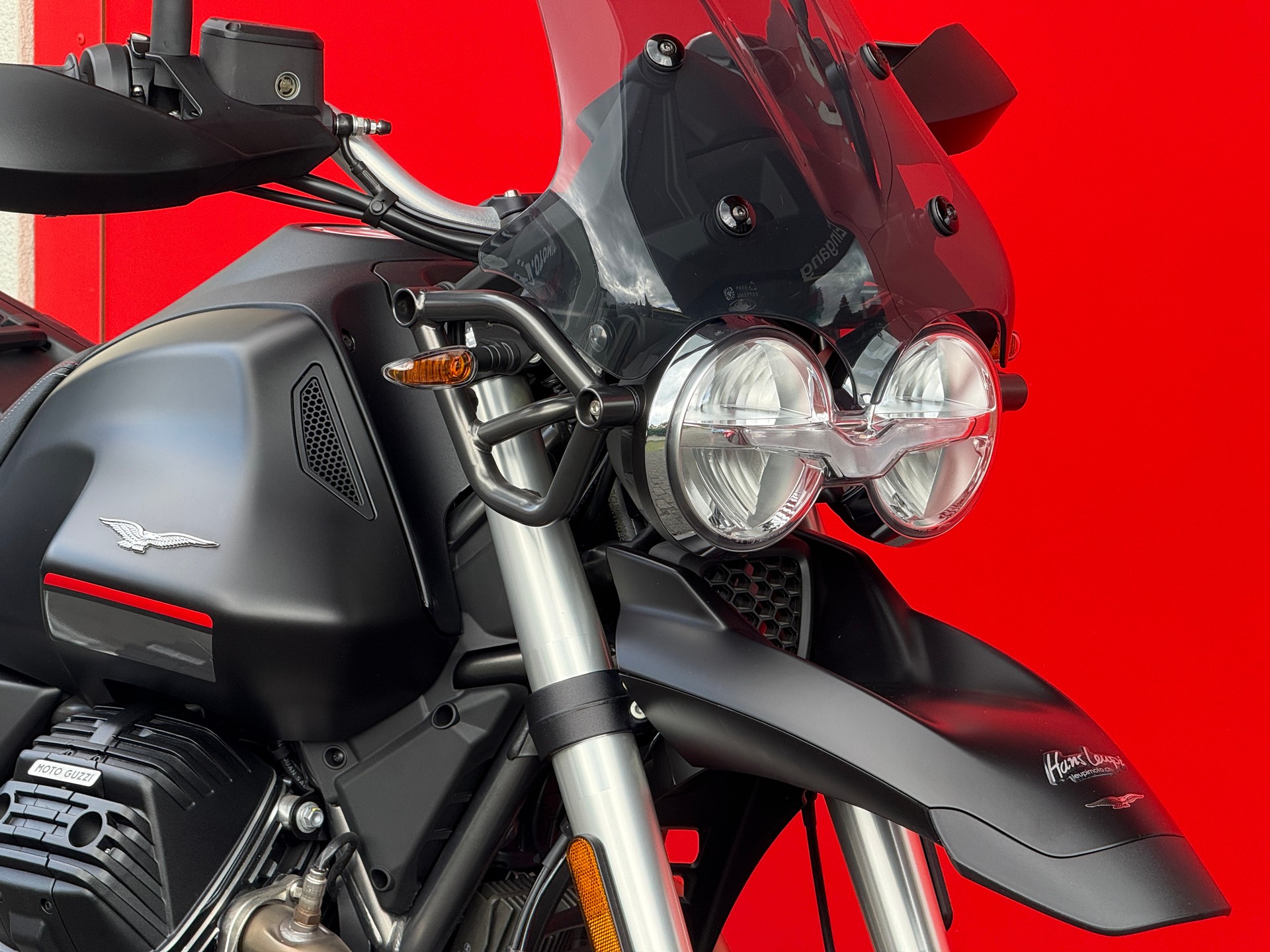 MOTO GUZZI V85 TT Touring-image-5