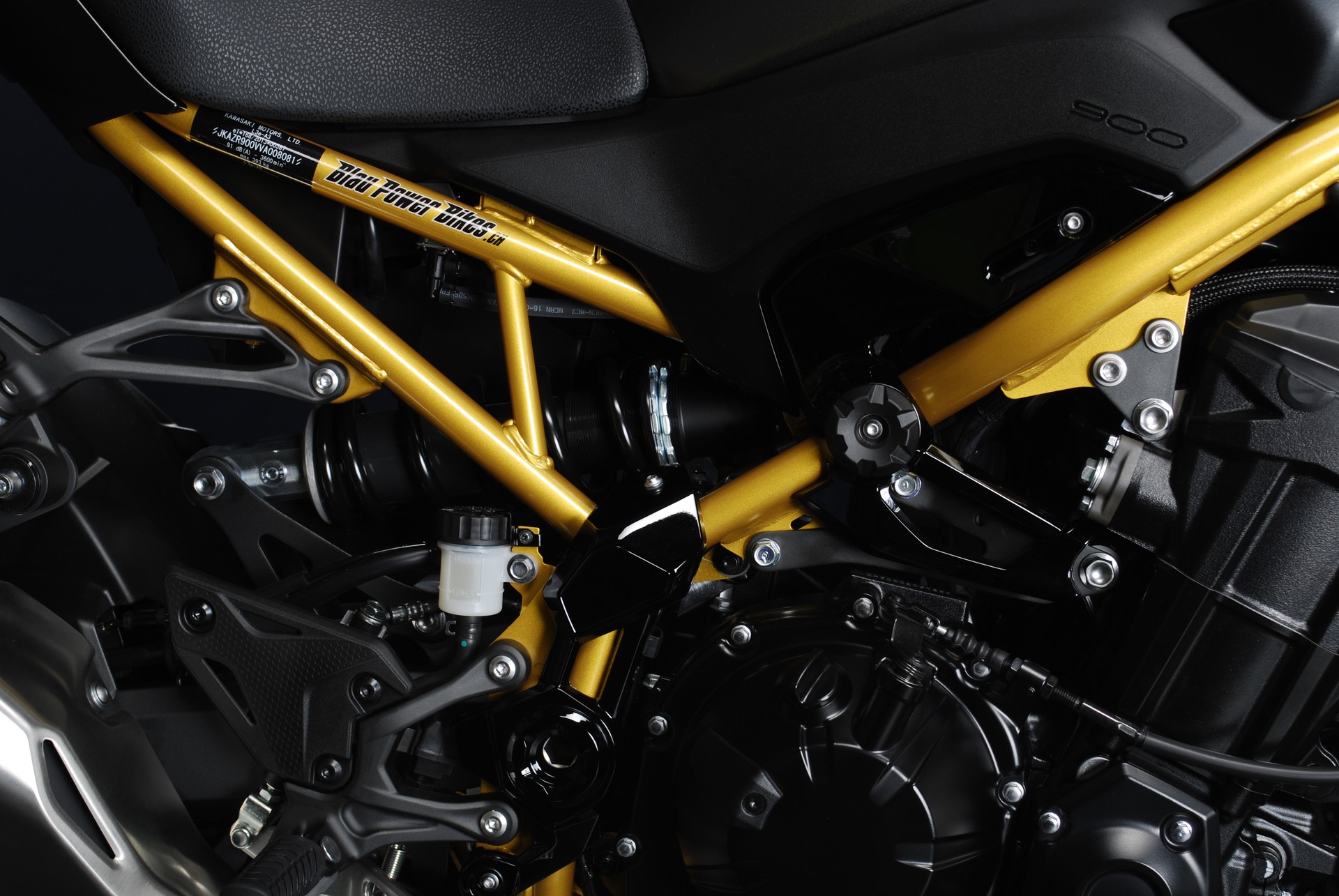 KAWASAKI Z 900 (91 kW) MY26-image-6