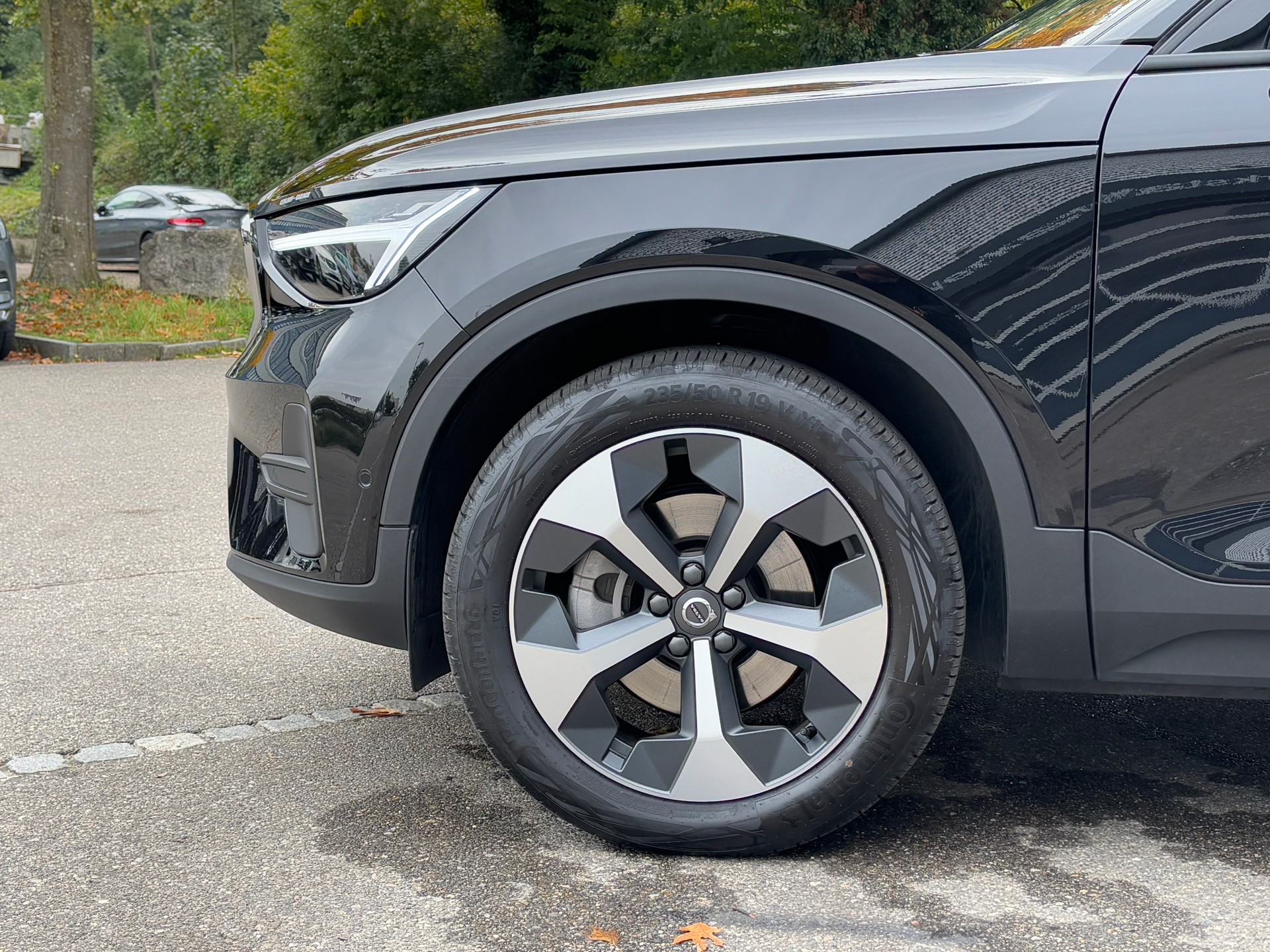 VOLVO XC40 2.0 B3 MH-showroom-element-1