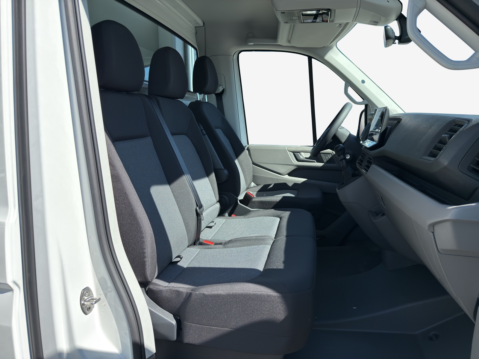VW CRAFTER-image-11