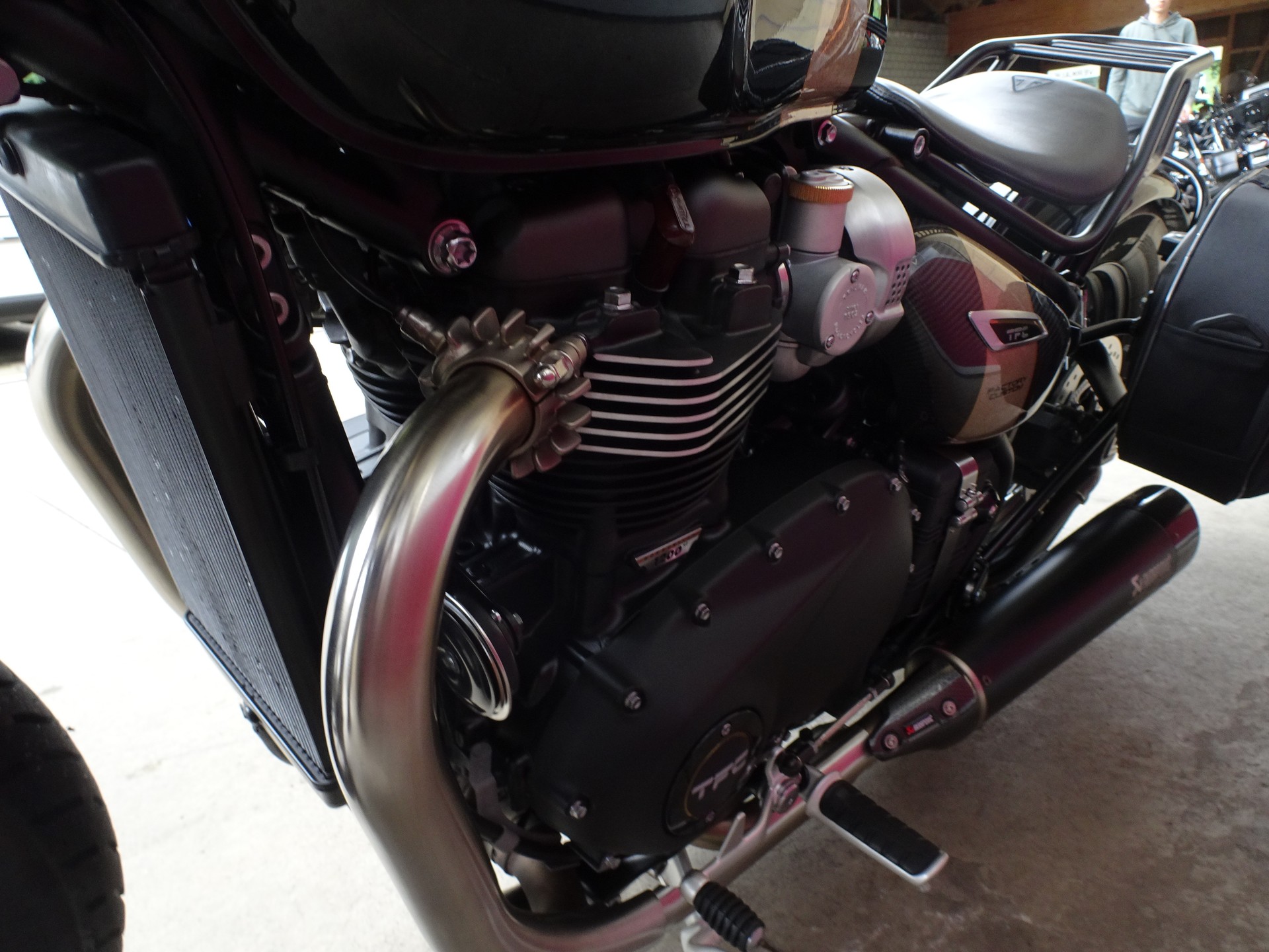 TRIUMPH Bonneville 1200 Bobber TFC-image-12