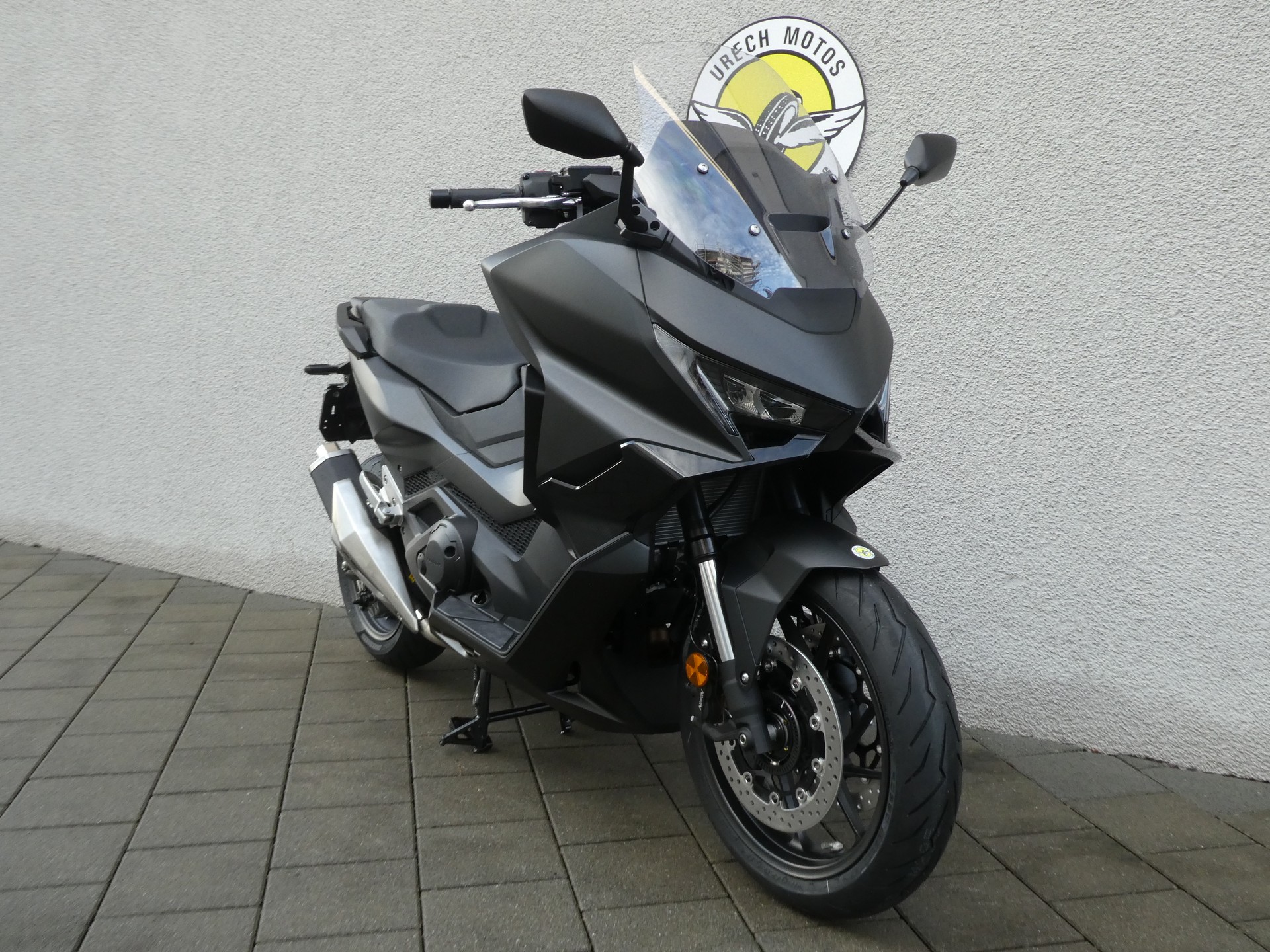 HONDA NSS 750