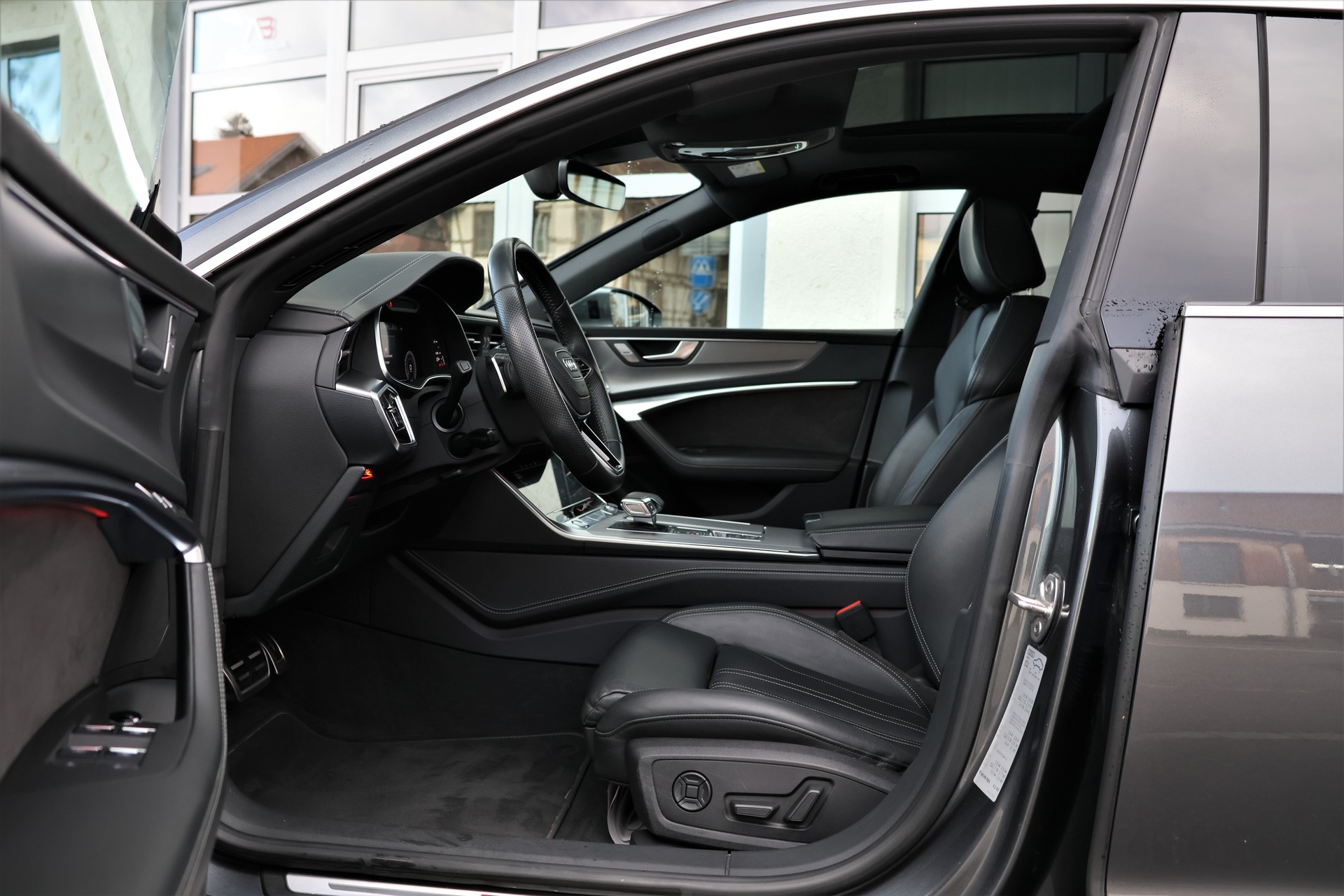 AUDI A7 Sportback 50 TDI quattro S-tronic S-Line (CH)-image-8