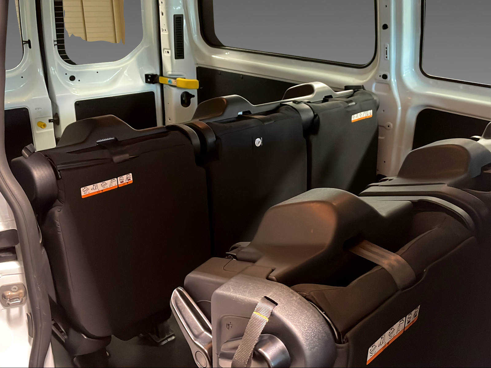 FORD Transit C Kombi 320 L2 2.0 TDCi 150 Trend-image-19