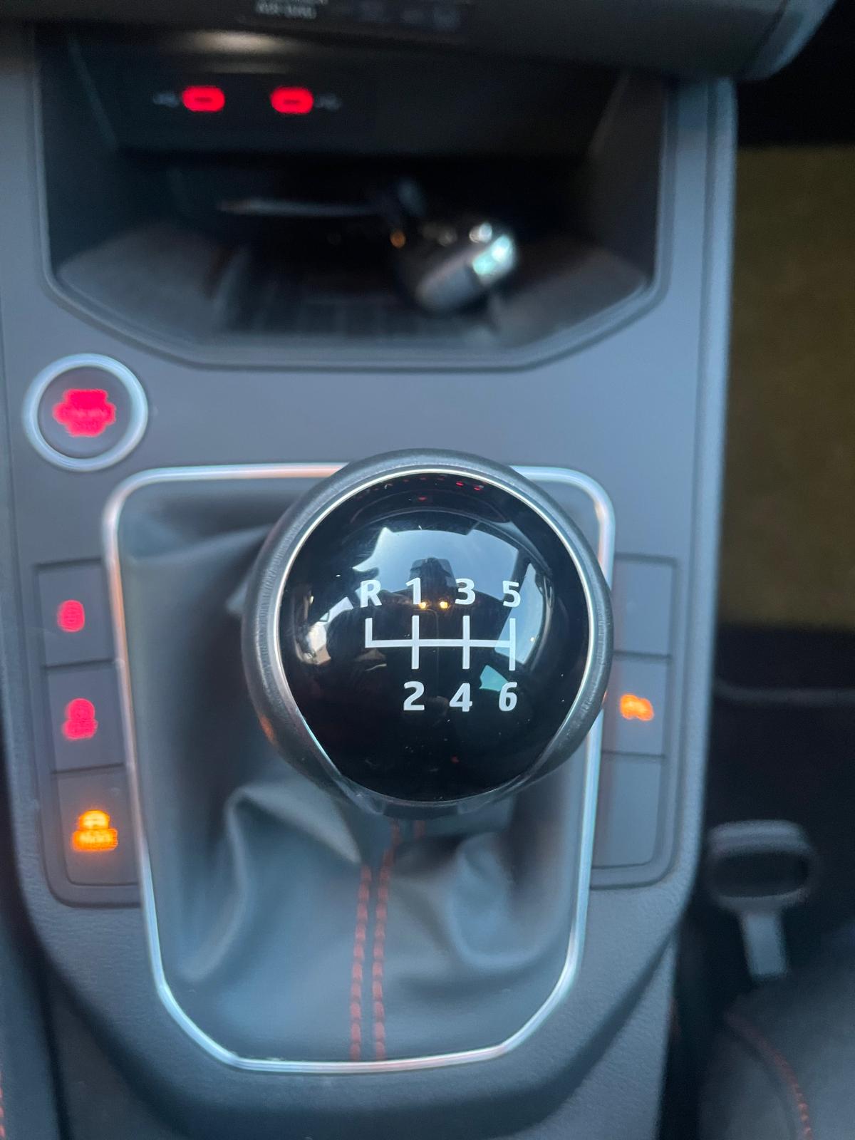 SEAT Ibiza 1.0 EcoTSI FR-image-12