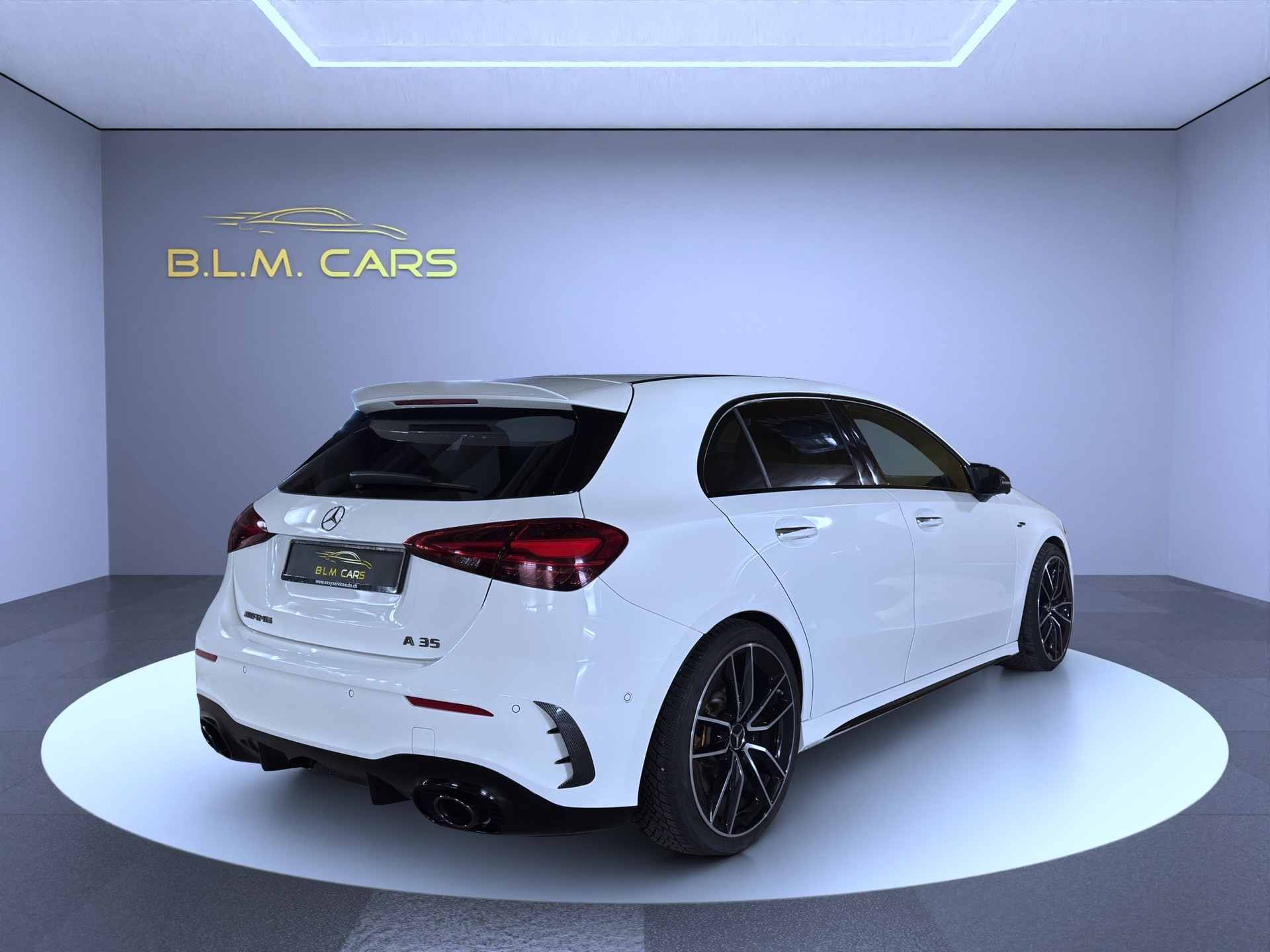MERCEDES-BENZ A AMG 35 4Matic 8G-DCT-image-4