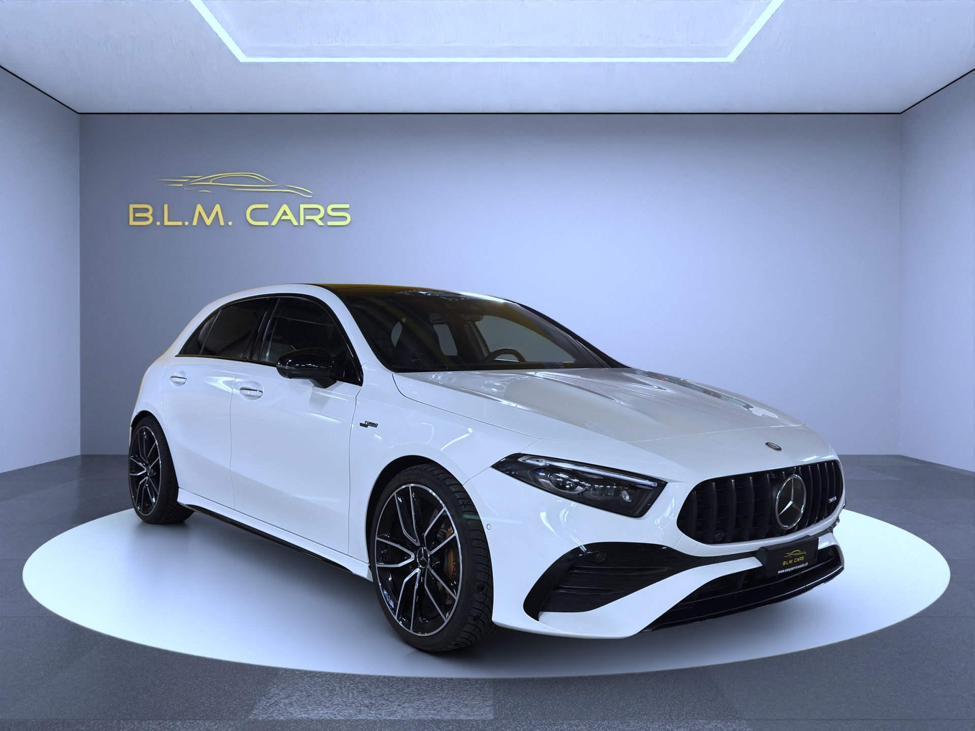 MERCEDES-BENZ A AMG 35 4Matic 8G-DCT-image-1