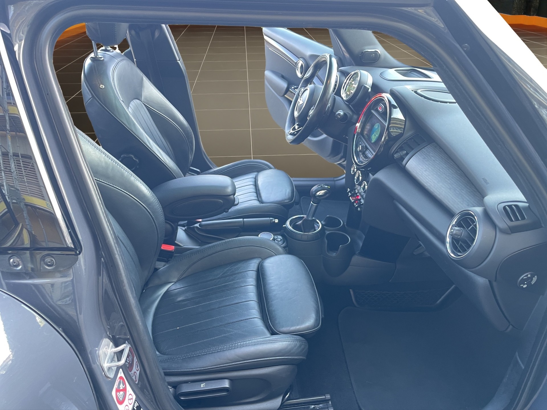 MINI Cooper S Steptronic-image-11