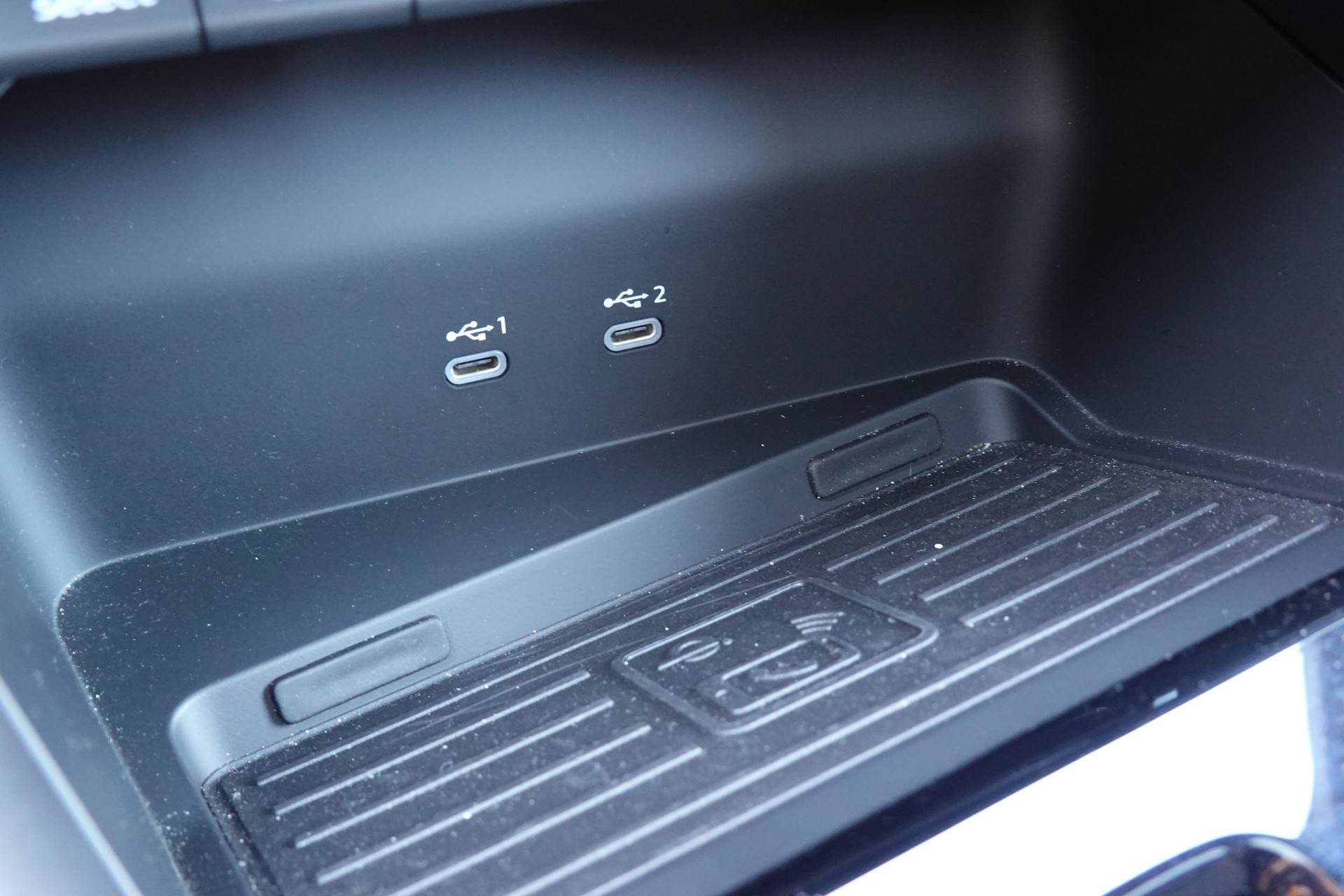 AUDI A3 Limousine 35 TFSI S-Line S-tronic - "Toit Ouvrant * Son B&O * Pack S-Line * Temp. Adapt * Drive Select * Caméra * Lum. Ambia"-image-17