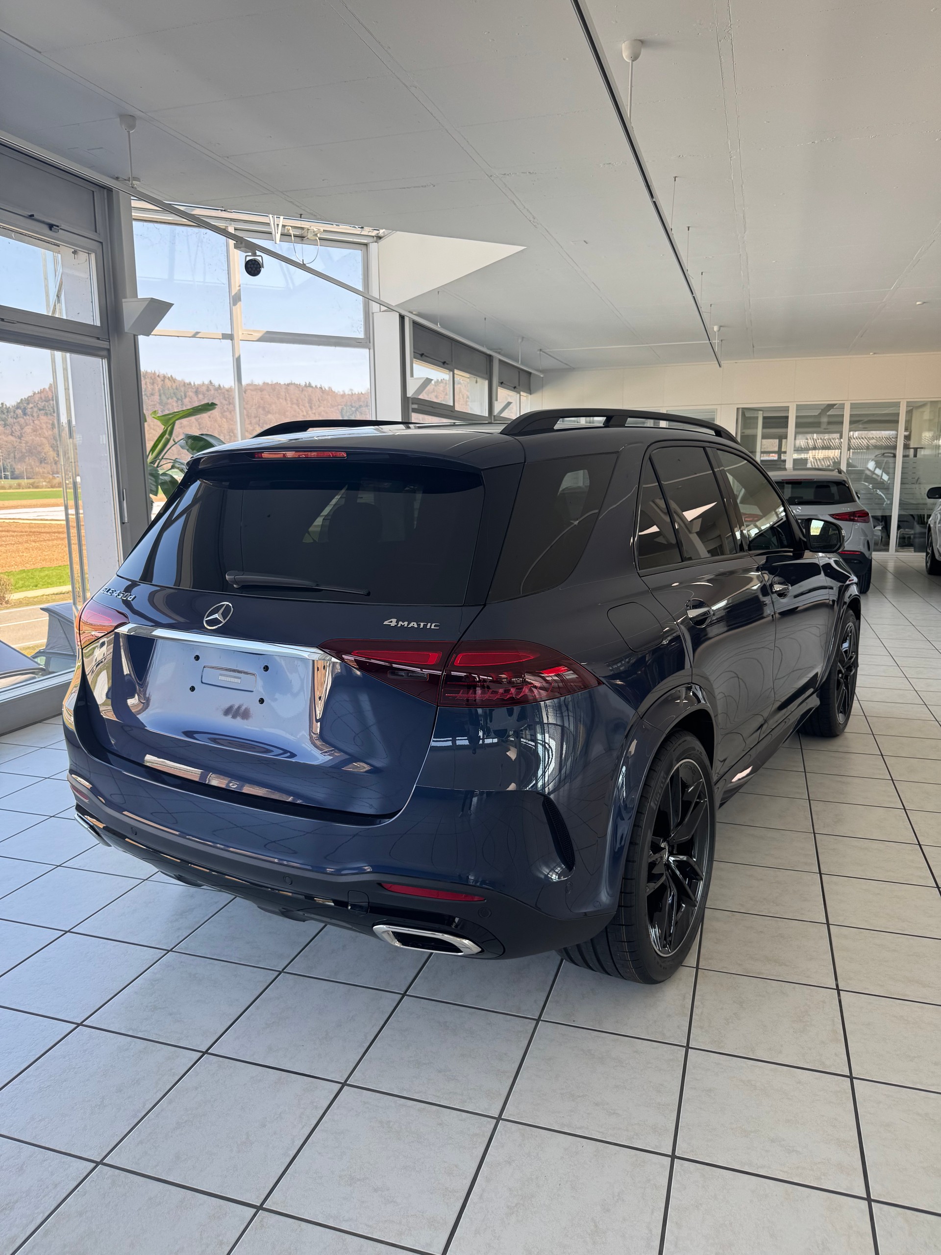 MERCEDES-BENZ GLE 450 d 4Matic-showroom-element-3