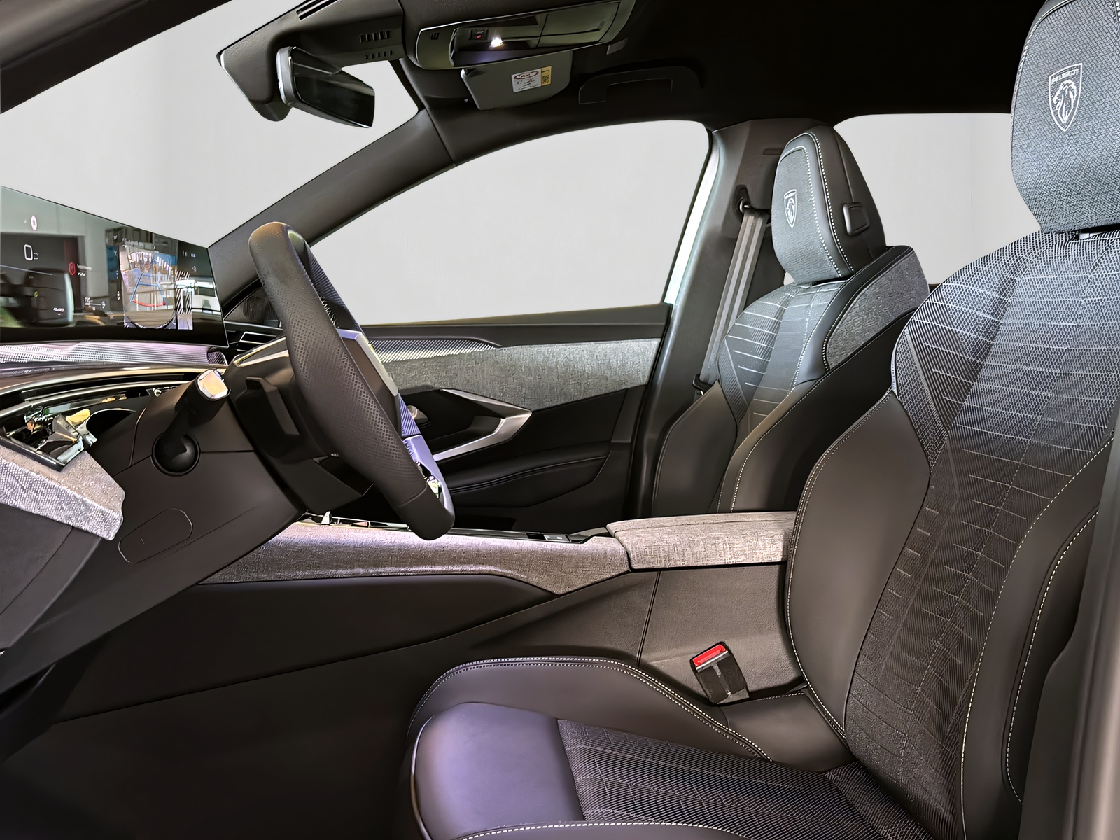 PEUGEOT 5008 1.2 Hybrid GT-image-10