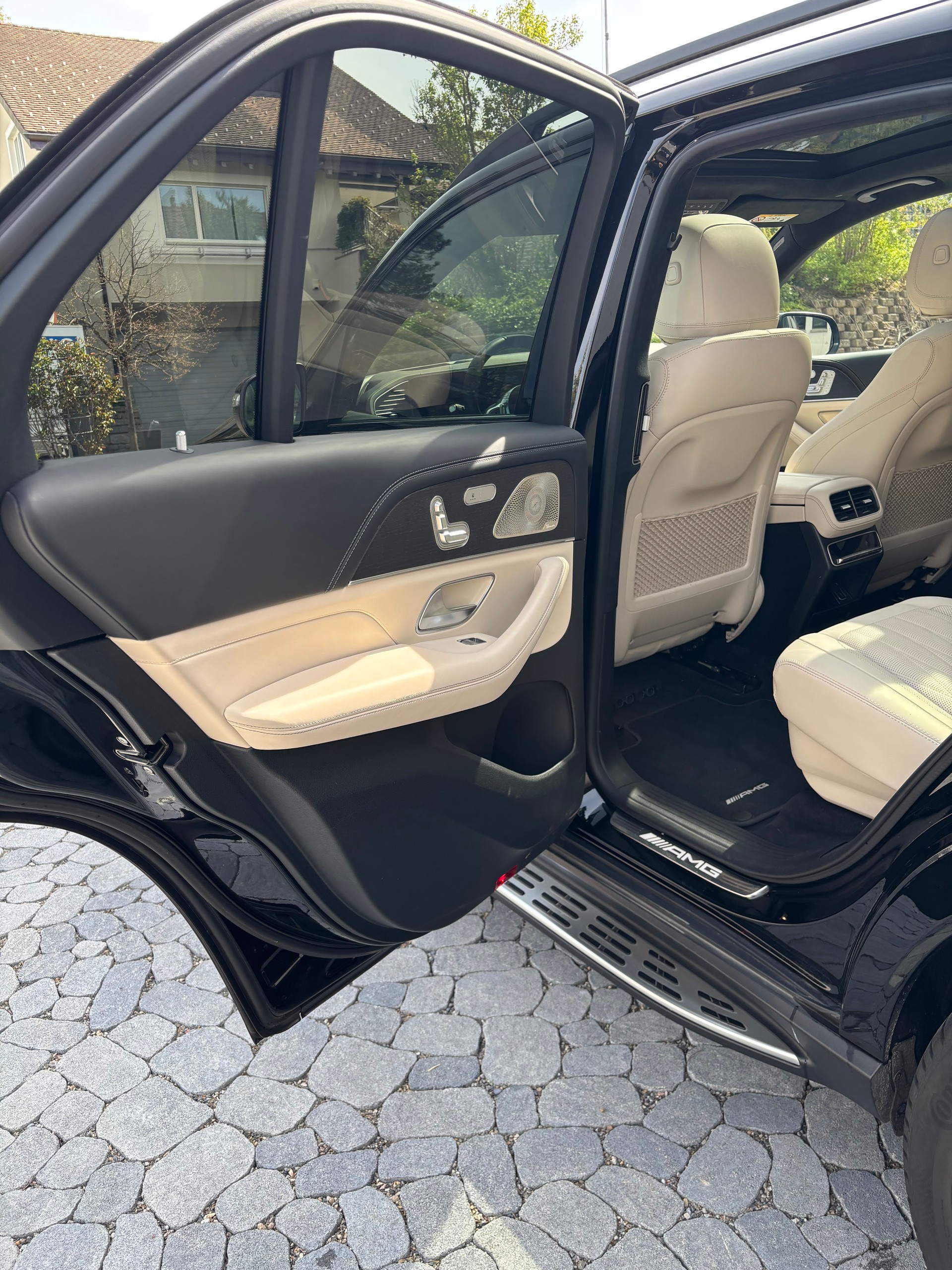 MERCEDES-BENZ GLE 53 AMG 4matic+-image-16