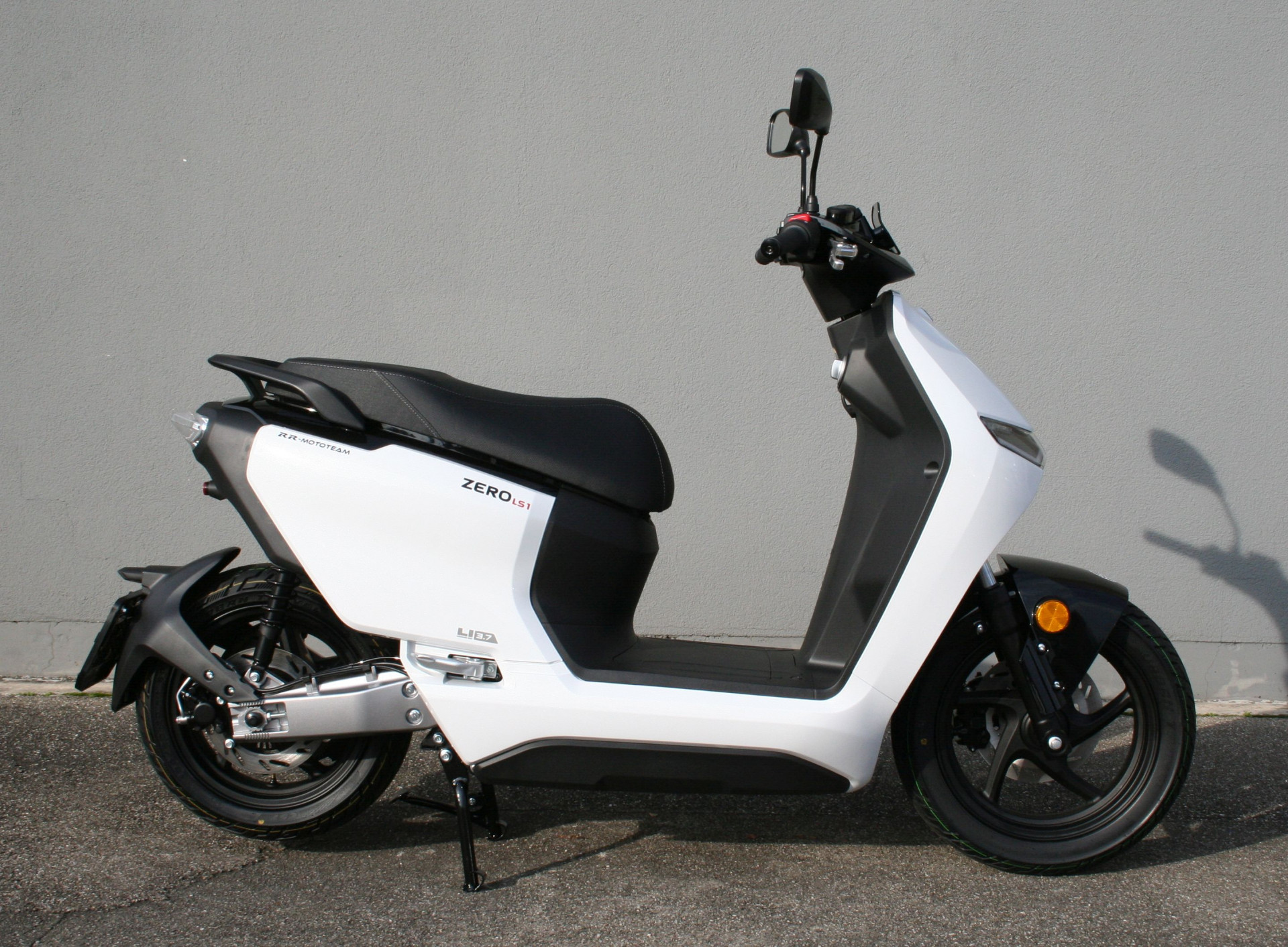 ZERO LS1-image-1