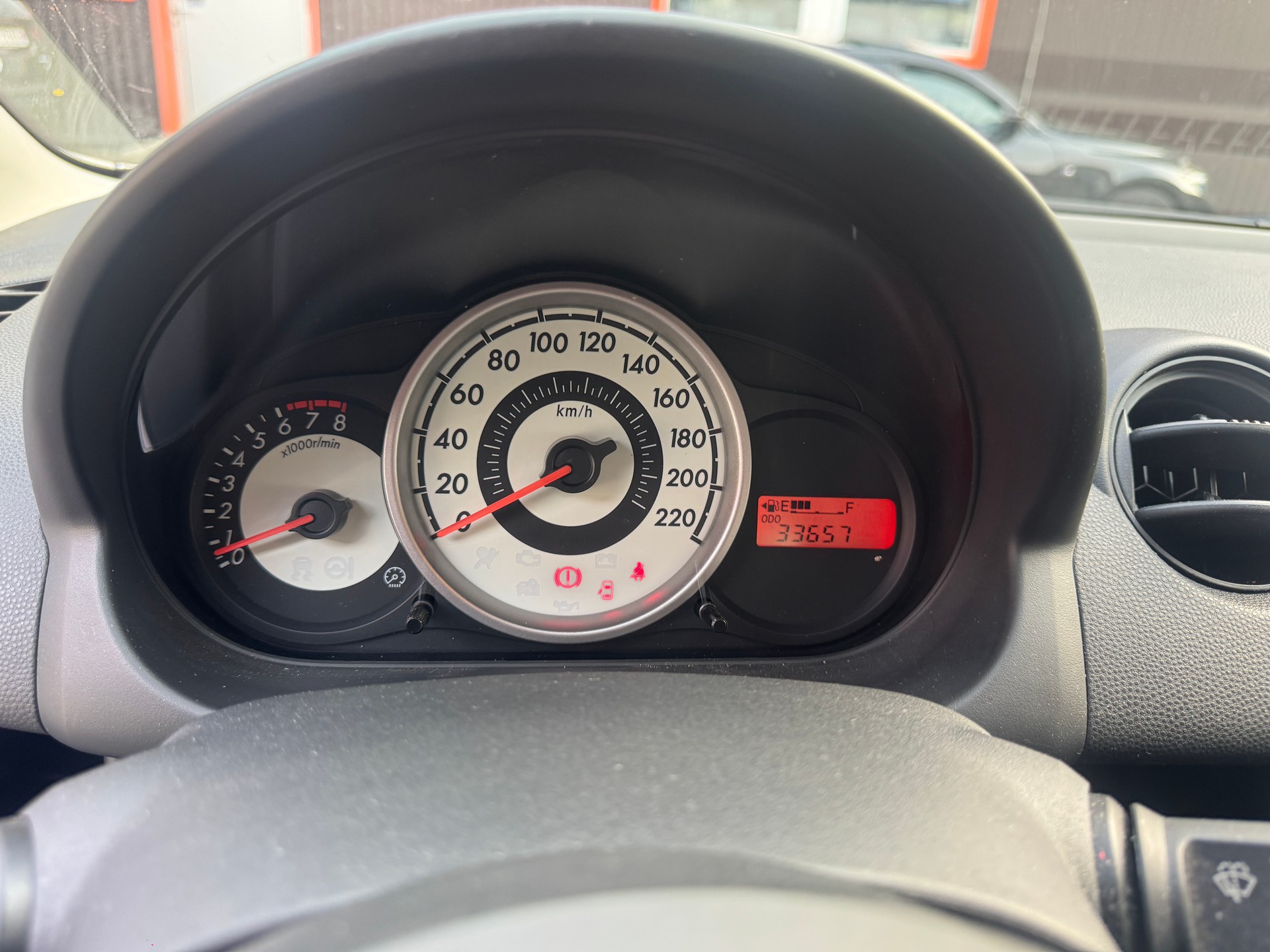 MAZDA 2 1.3i 16V Exclusive-image-7