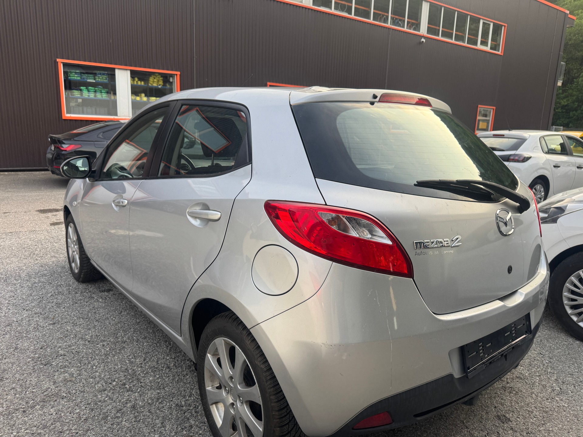 MAZDA 2 1.3i 16V Exclusive-image-3