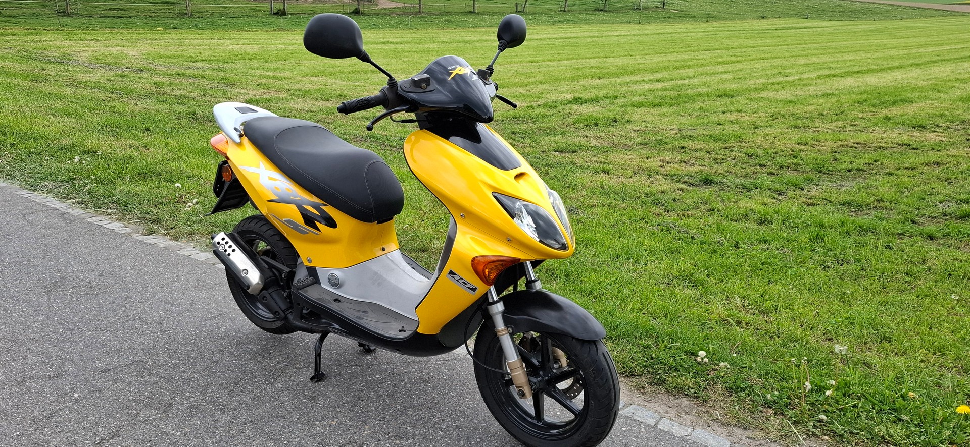 HONDA SZX 50/X8R-S Sport-image-5