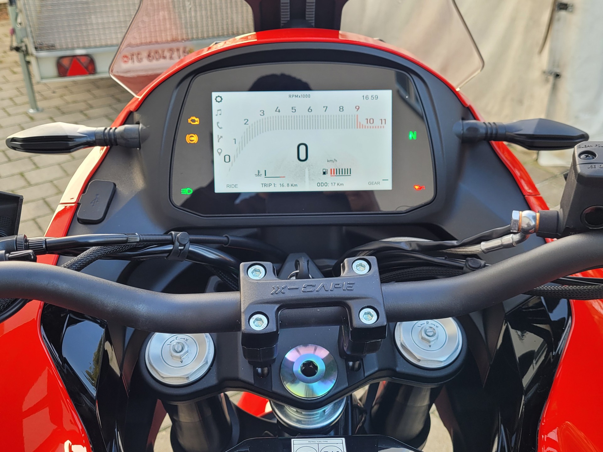 MOTO MORINI X-Cape 700 Gold Edition-image-7