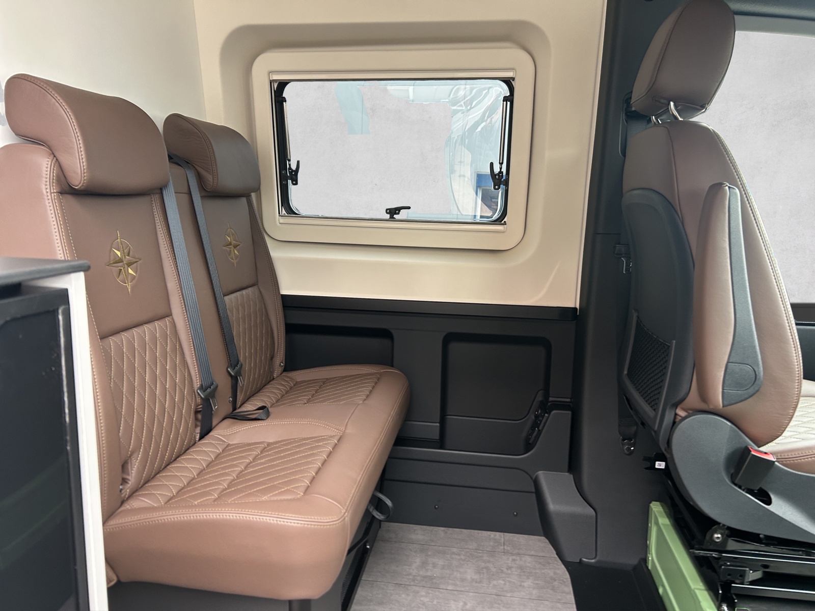 WESTFALIA James Cook 600D Premium * Aufstelldach * 2.0D 9G 4Matic-image-11