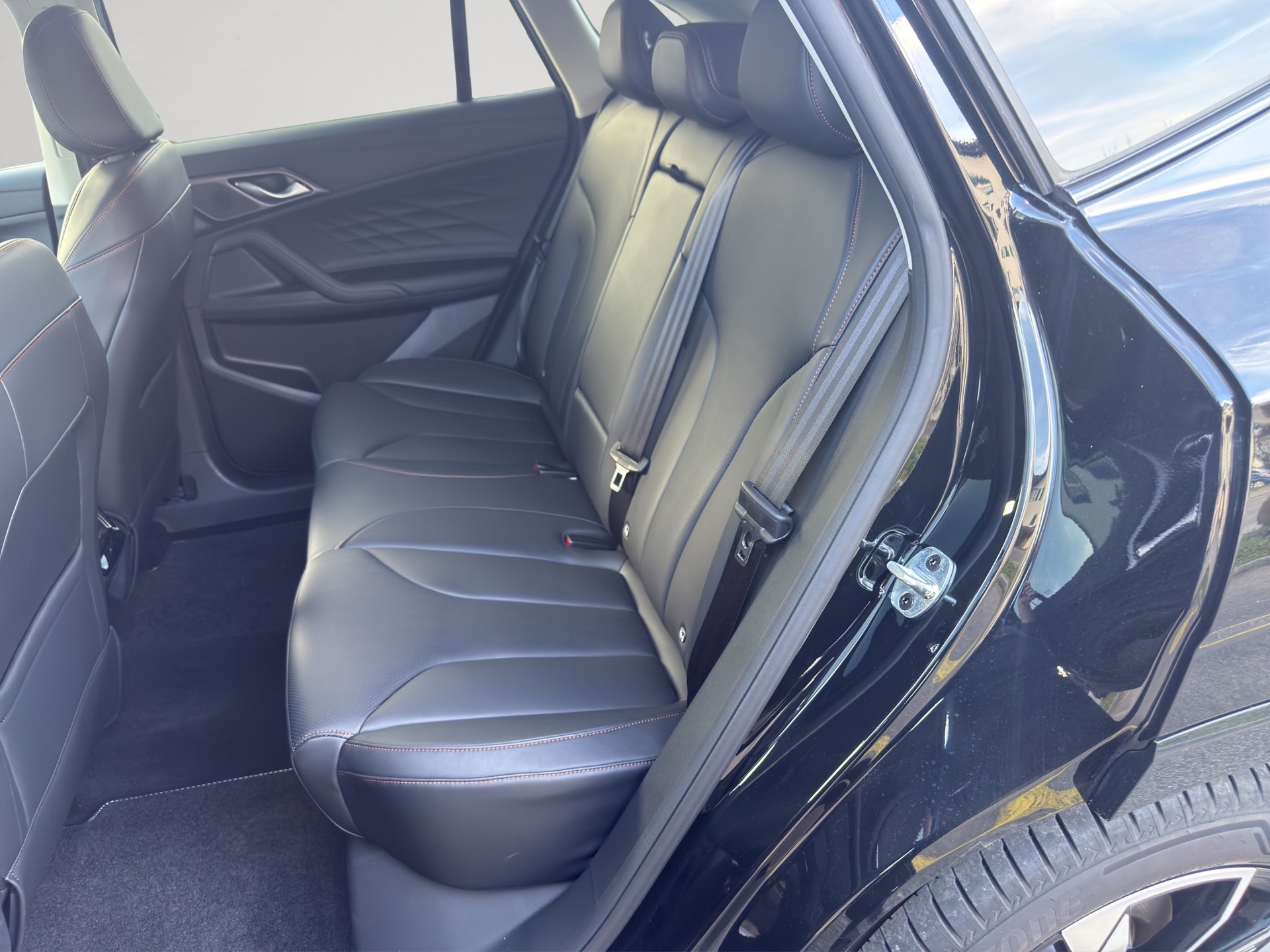 MG HS 1.5 T HEV Luxury-image-23