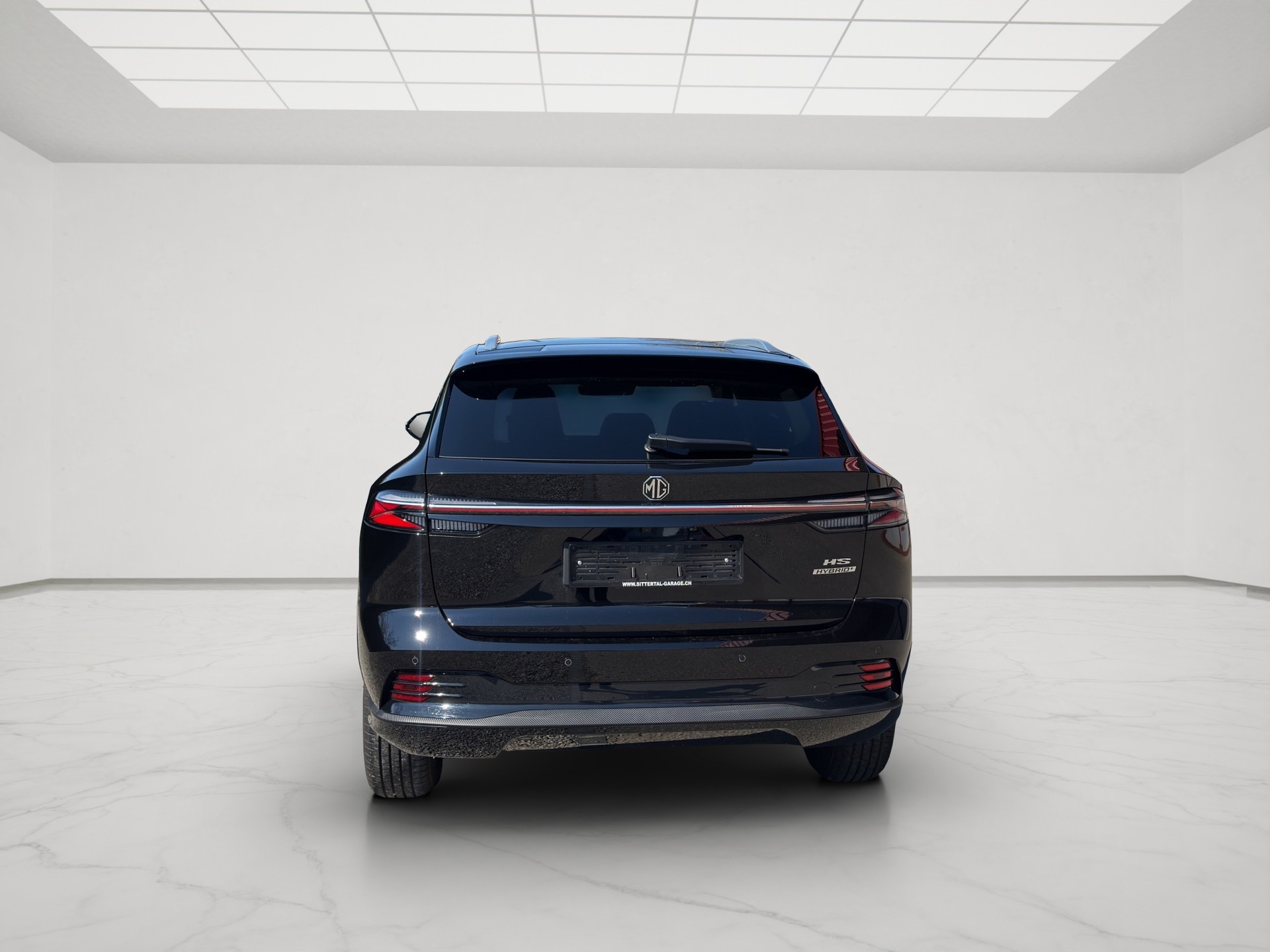 MG HS 1.5 T HEV Luxury-showroom-element-3