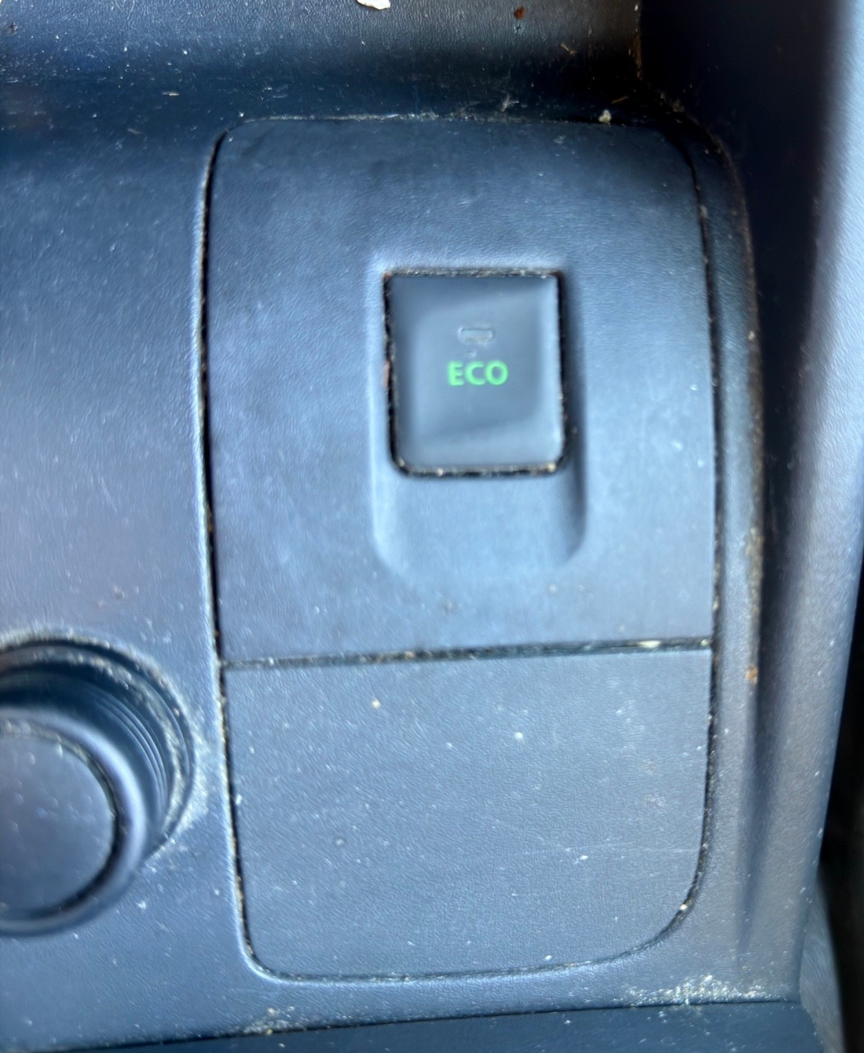 RENAULT Kangoo Medium TCe 115 mit Klimaanlage-image-16