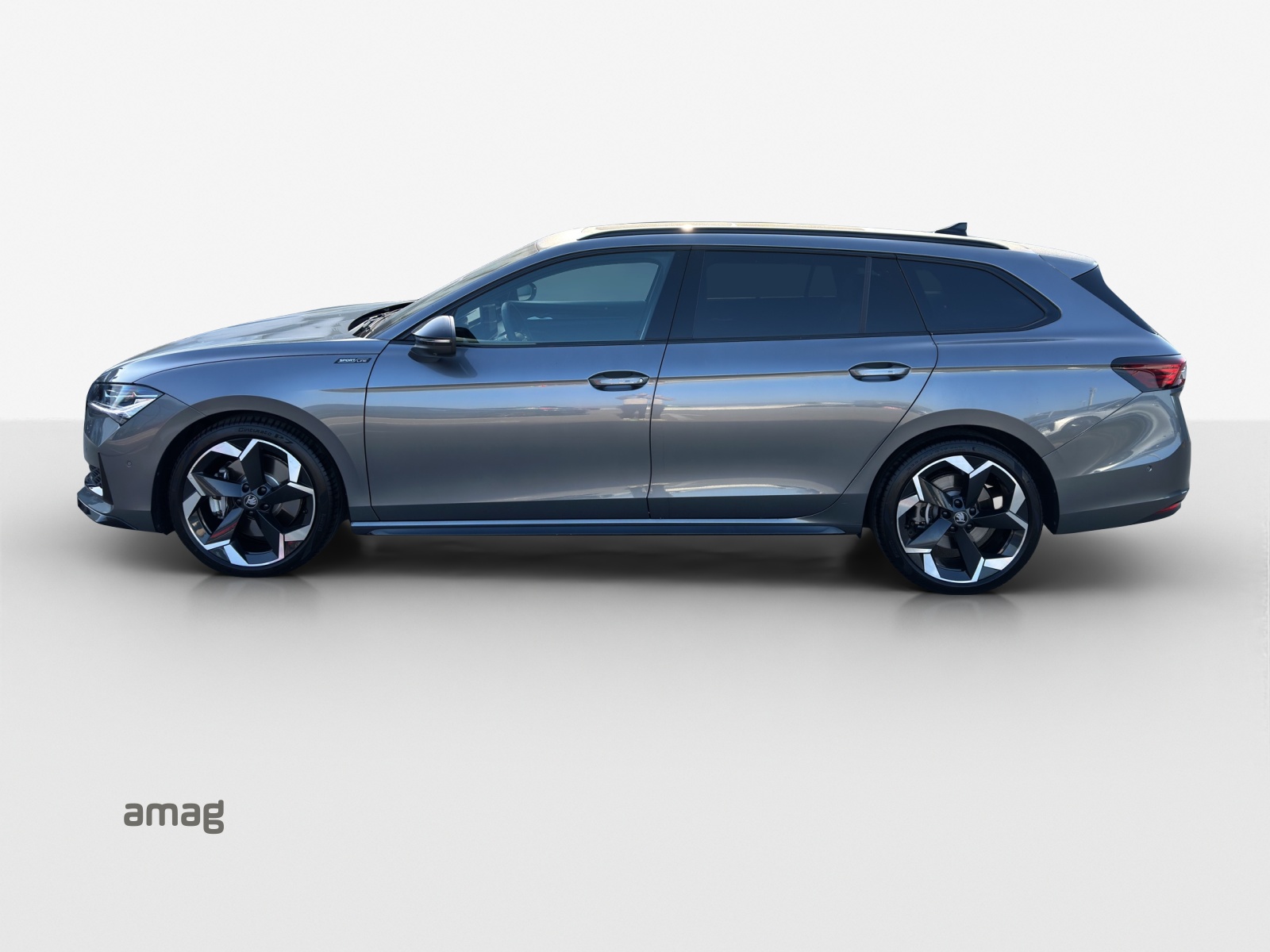 SKODA Superb Combi 2.0 TSI Sportline 4x4 DSG-showroom-element-1