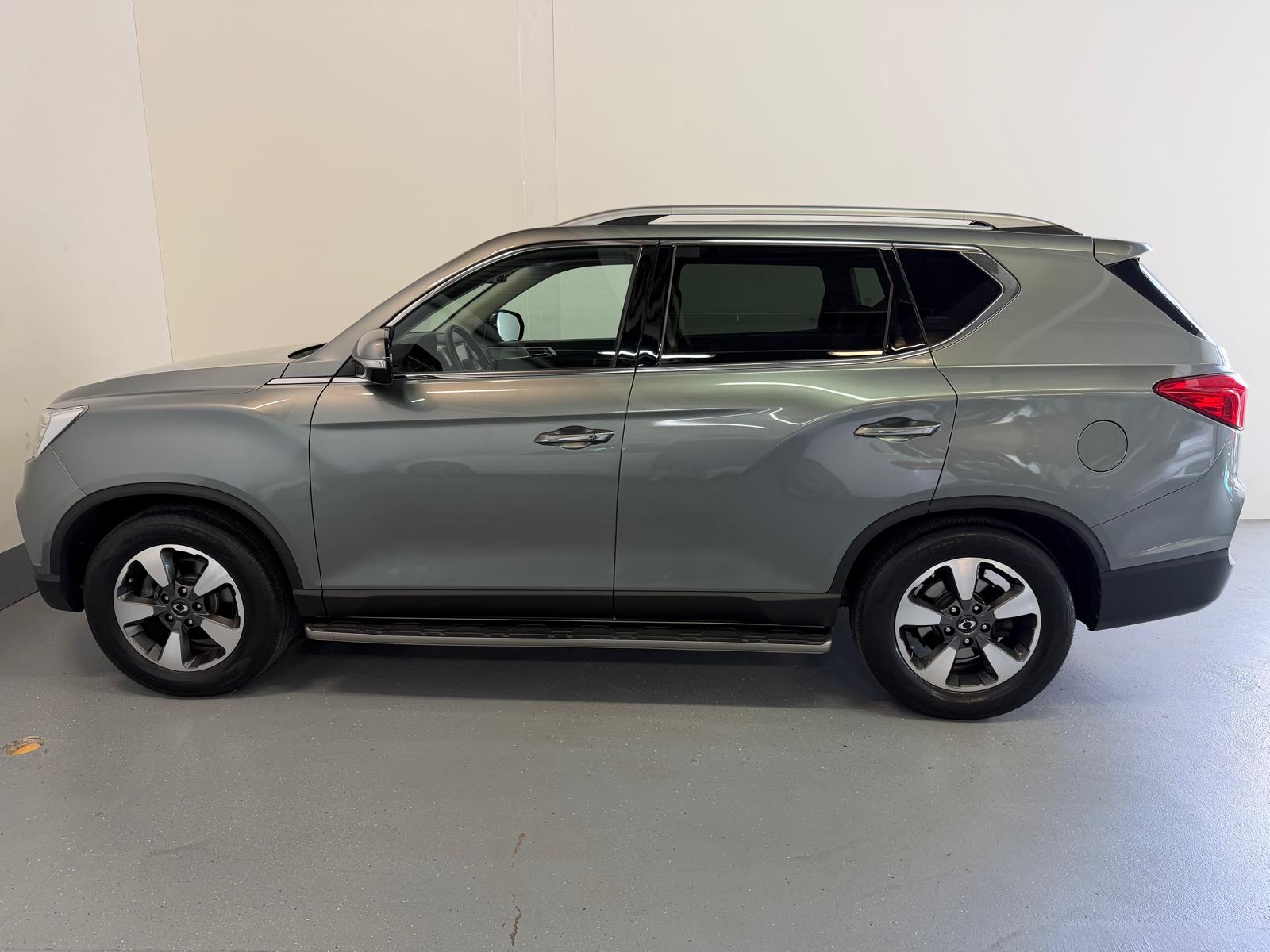 KGM-SsangYong Rexton RX220 e-XDi Sapphire 4WD-image-7