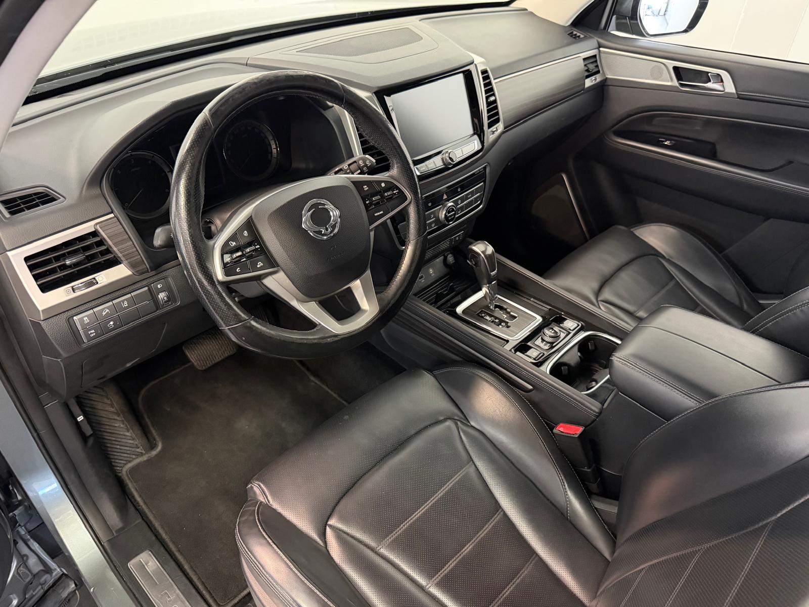 KGM-SsangYong Rexton RX220 e-XDi Sapphire 4WD-image-14