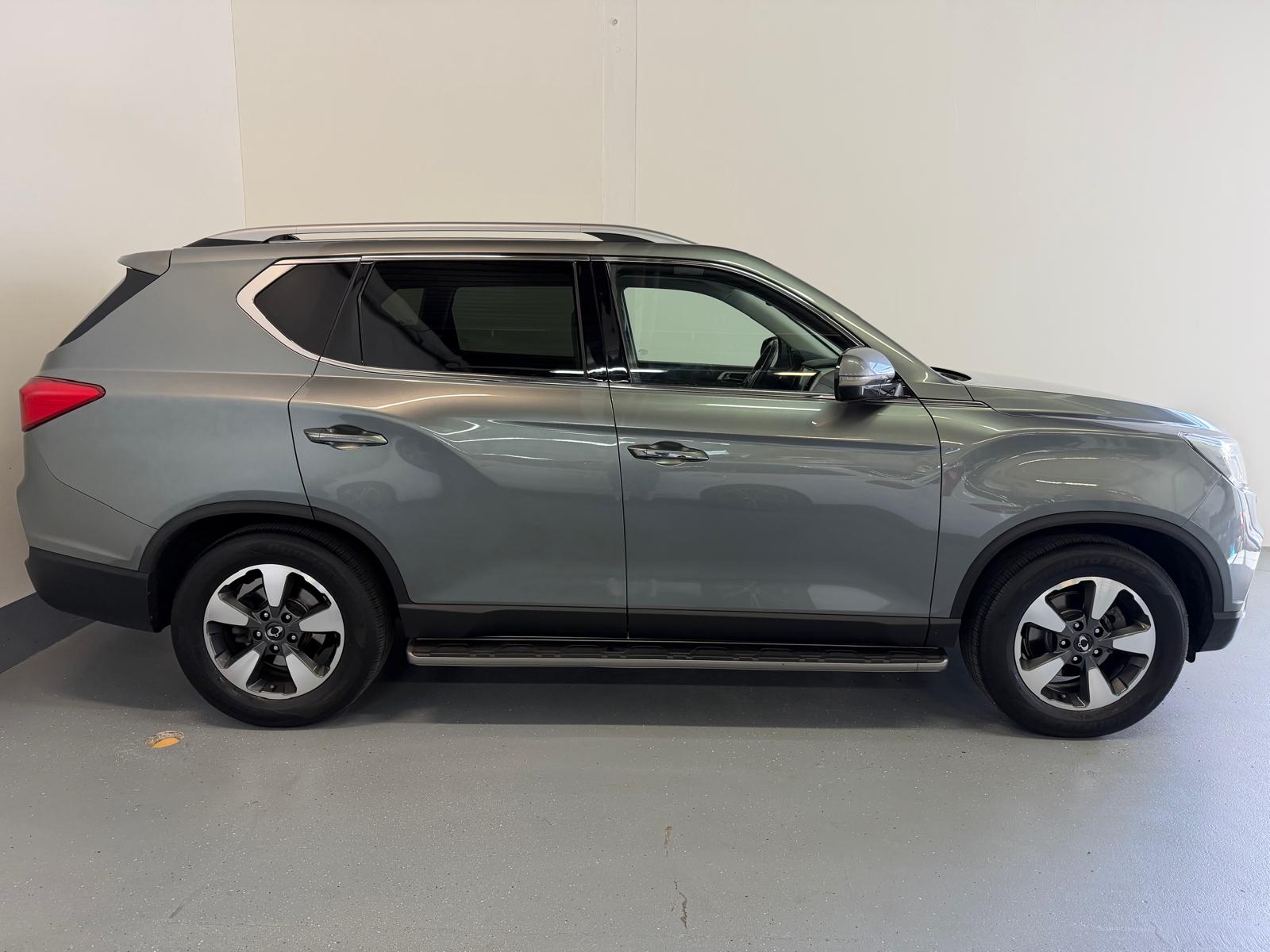 KGM-SsangYong Rexton RX220 e-XDi Sapphire 4WD-image-6