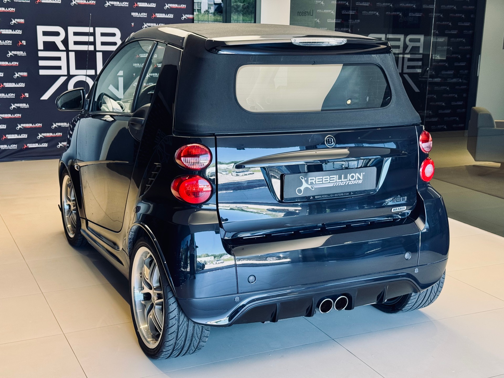 SMART fortwo Brabus softouch Cabriolet-showroom-element-3