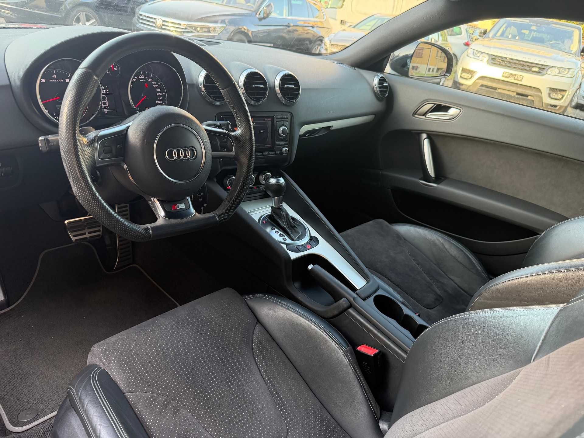 AUDI TT Coupé 2.0 TFSI quattro S-tronic-image-10