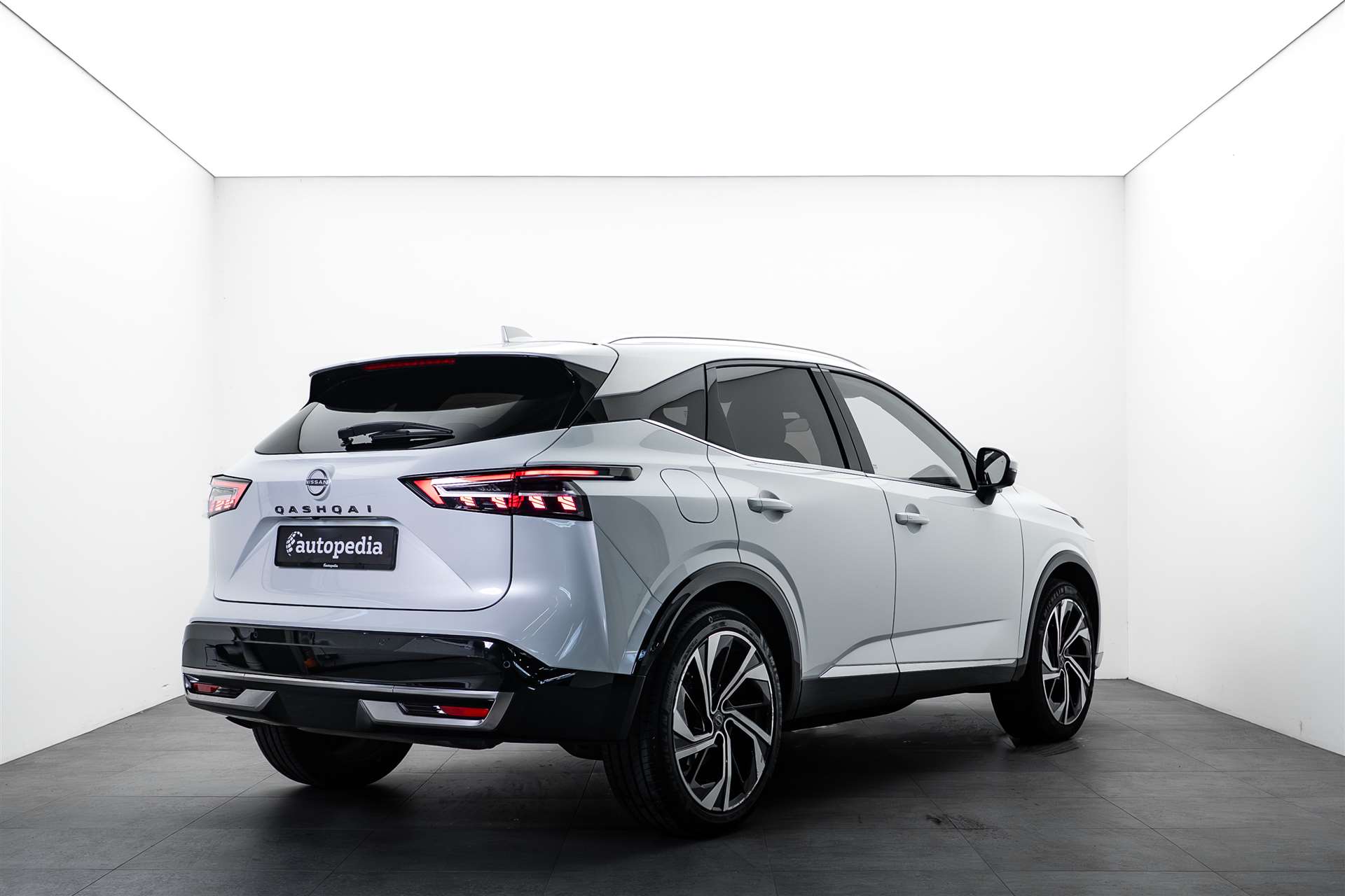NISSAN Qashqai 1.3 DIG-T MHEV Tekna+ Xtronic-Automat-image-3