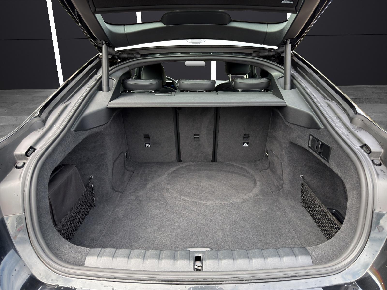 BMW i4 M50-image-9