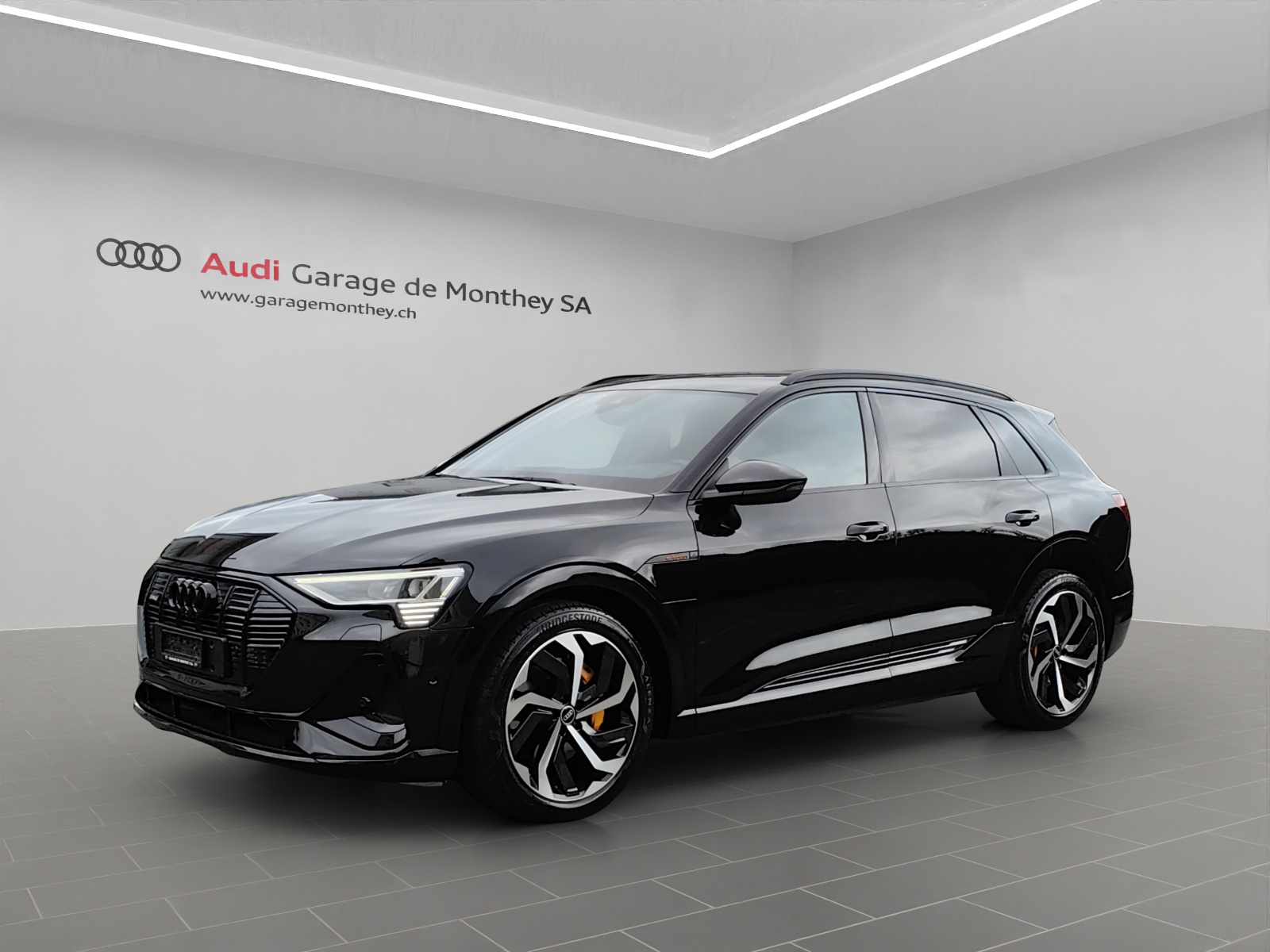 AUDI e-tron 55 S Line Black Edition quattro