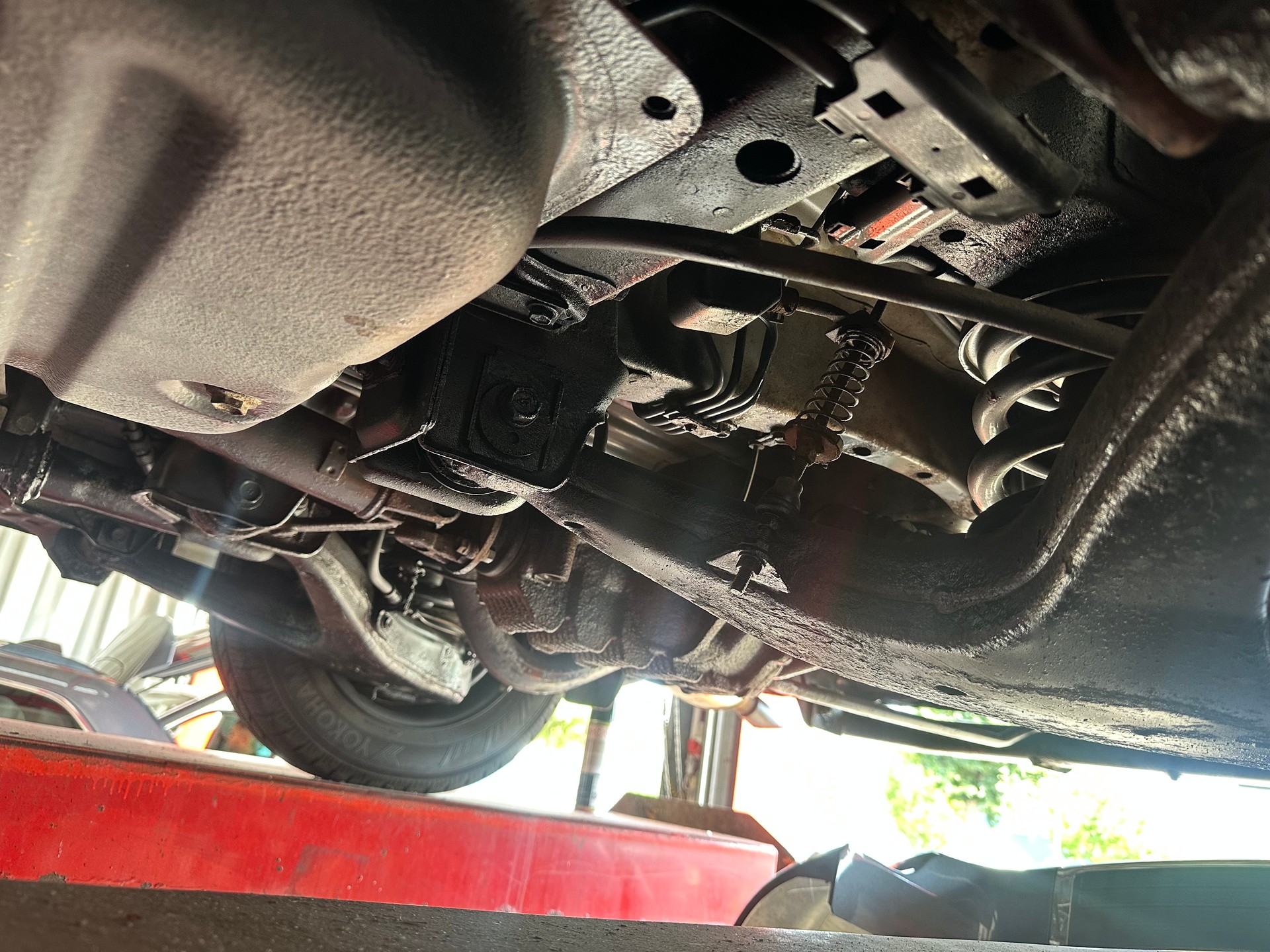 TOYOTA Hiace D-4D Van 4WD SWB-image-11