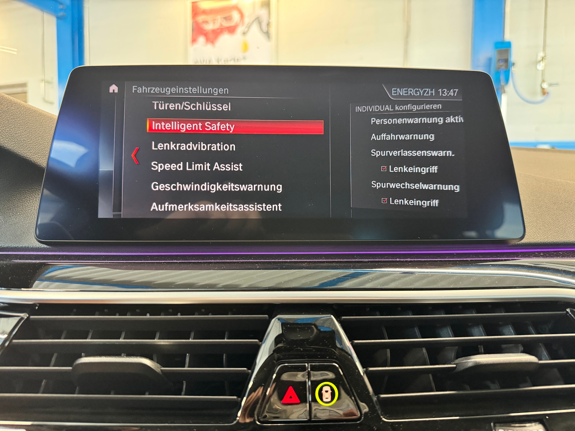 BMW 530d xDrive Touring Sport Line Steptronic-image-8