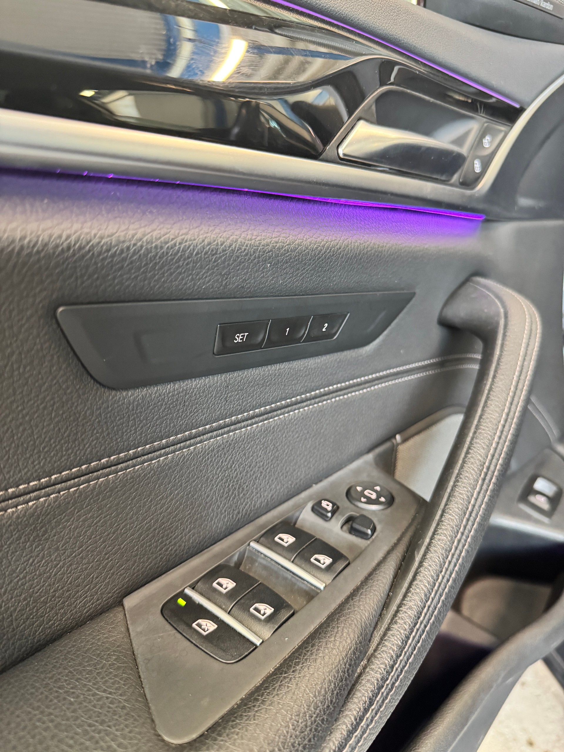 BMW 530d xDrive Touring Sport Line Steptronic-image-10