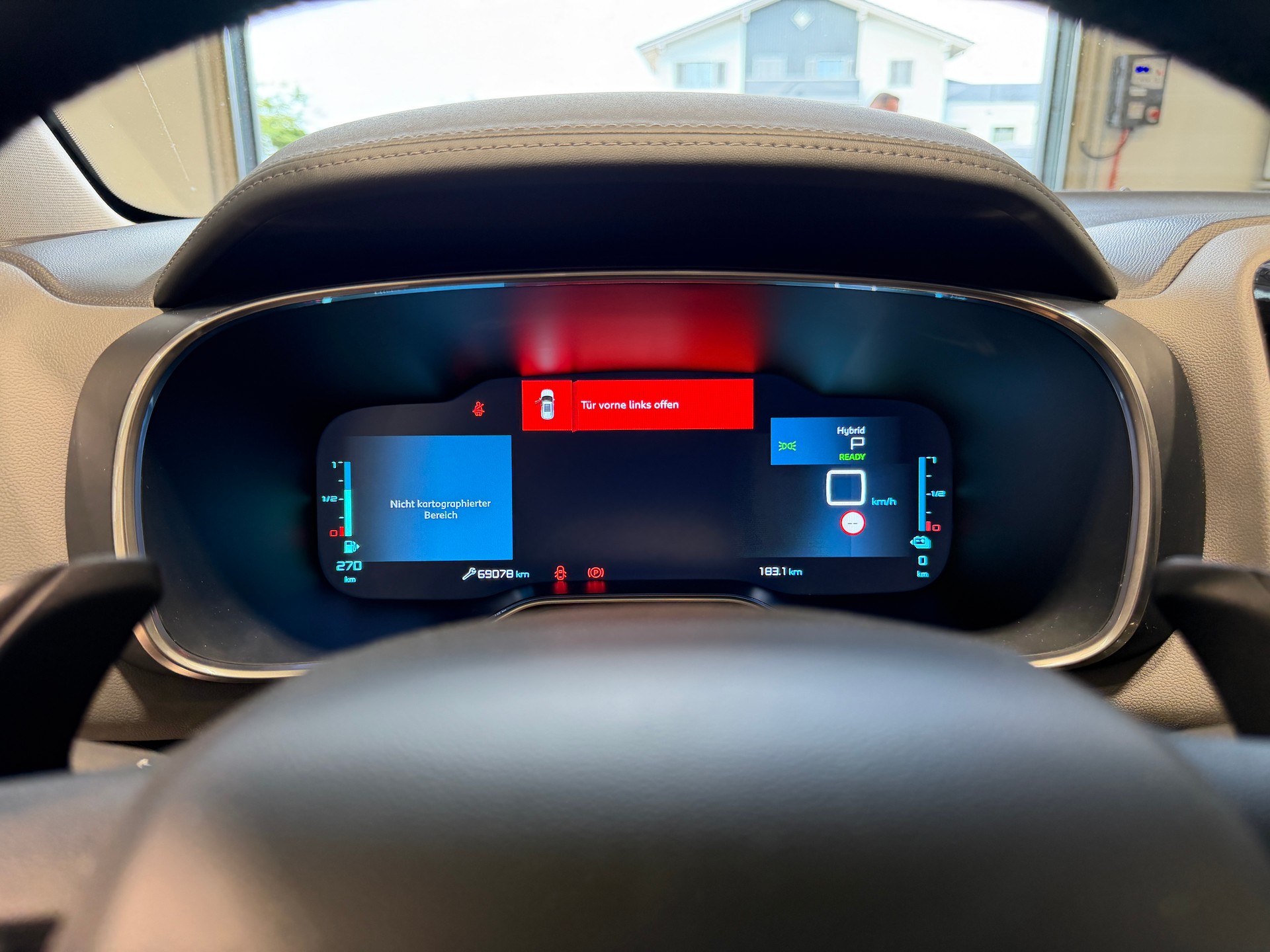 CITROEN C5 Aircross 1.6 PHEV Swiss Edition-image-17