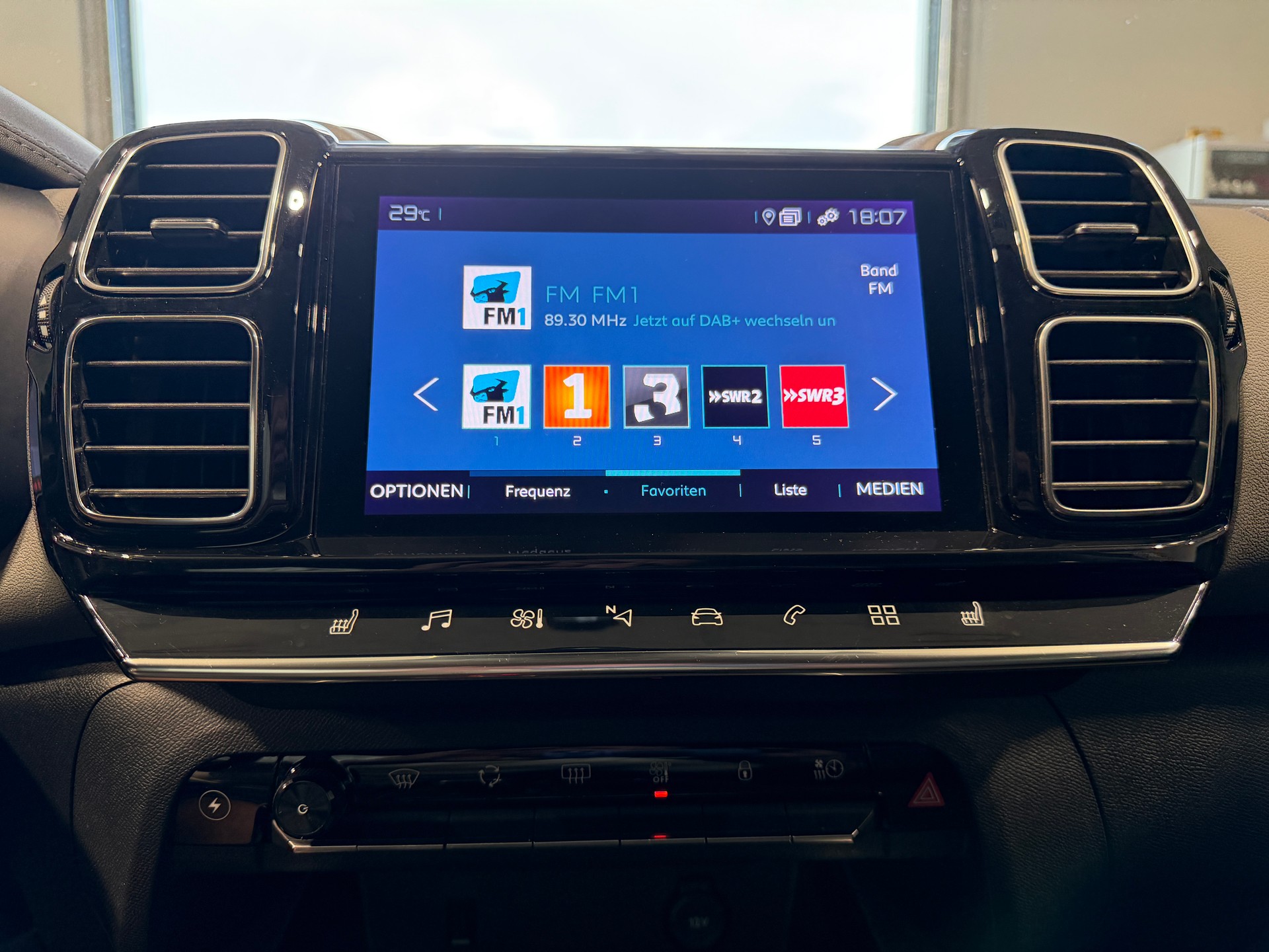 CITROEN C5 Aircross 1.6 PHEV Swiss Edition-image-22