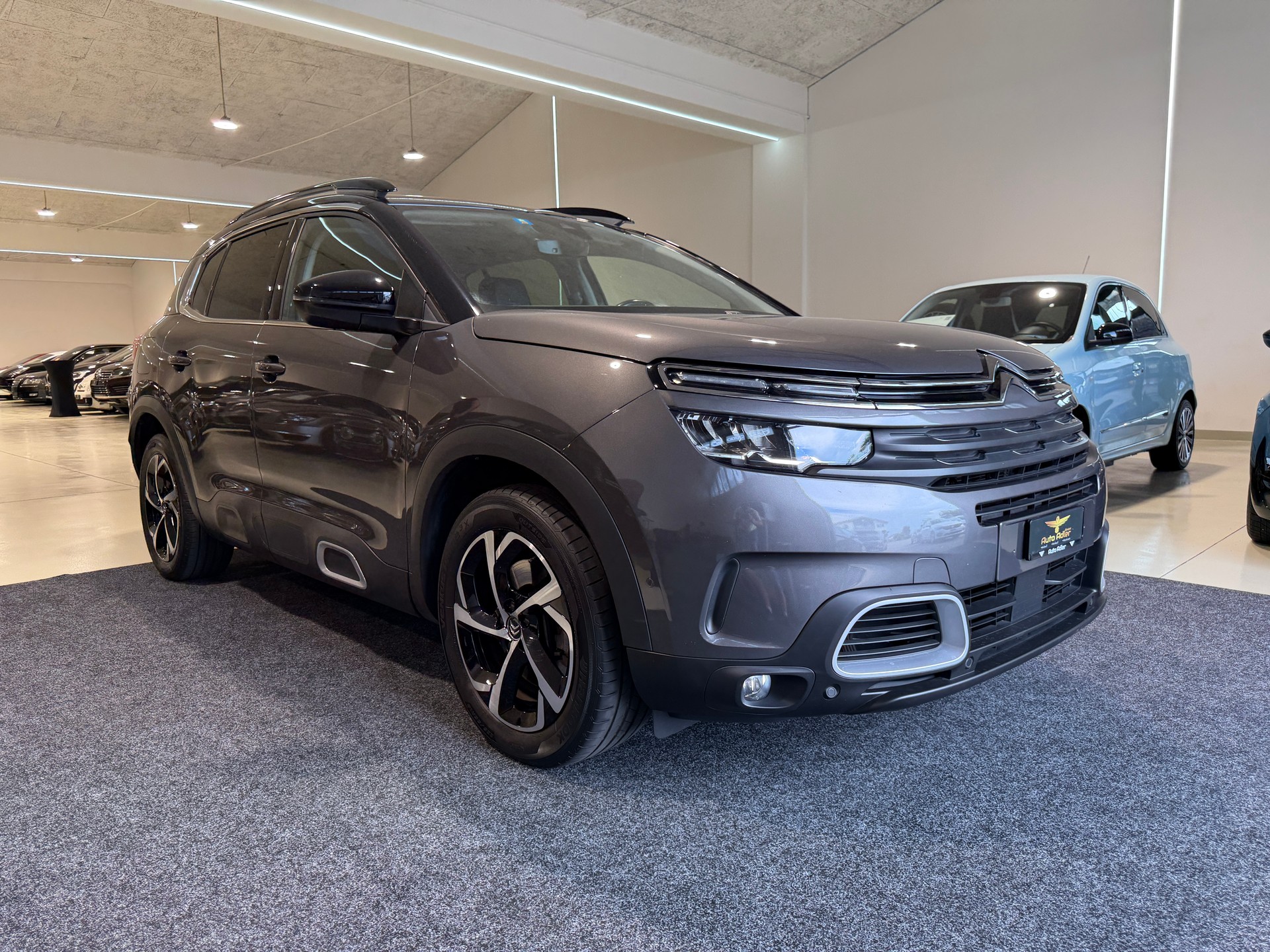 CITROEN C5 Aircross 1.6 PHEV Swiss Edition-image-8