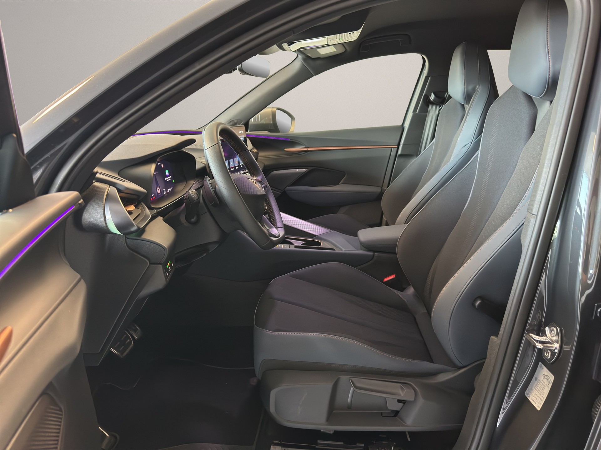 CUPRA Terramar 1.5 eTSI DSG-image-8