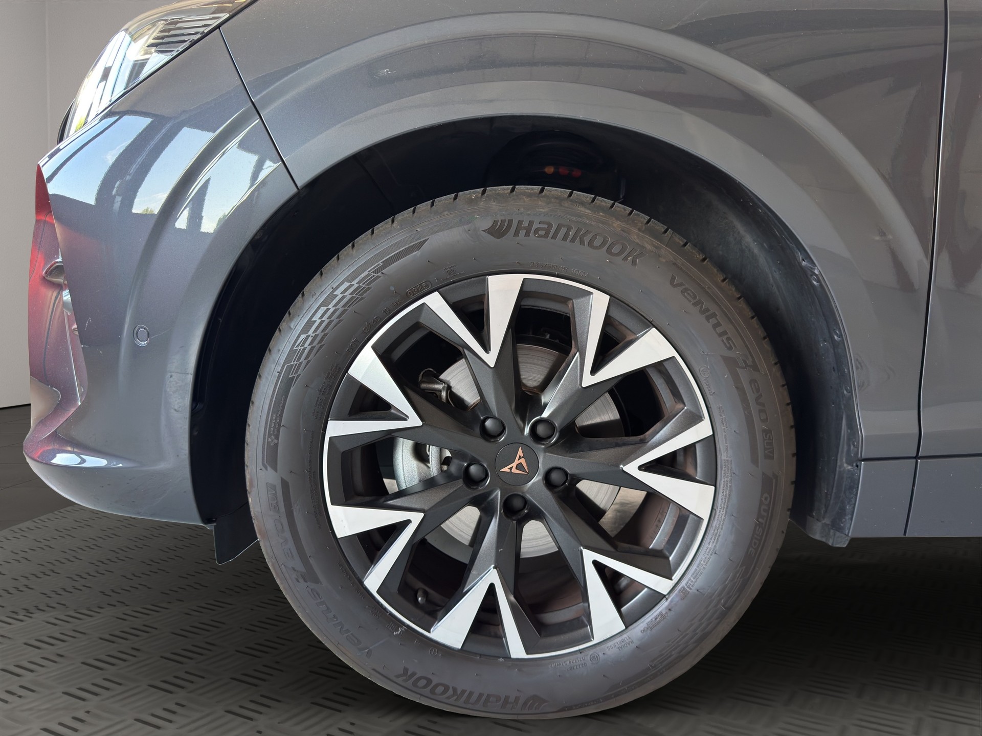 CUPRA Terramar 1.5 eTSI DSG-image-5