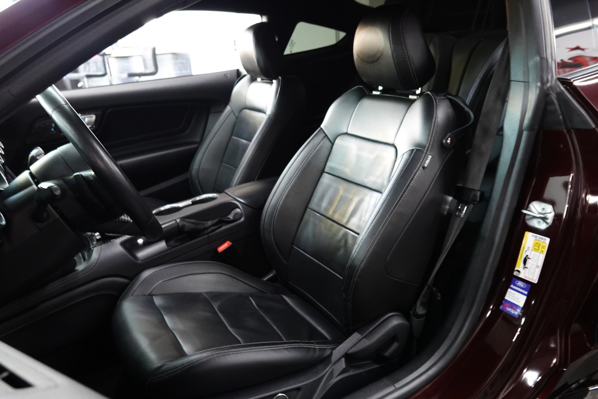 FORD MUSTANG FASTBACK 5.0 V8 GT AUTOMAT UNIKAT CHERRY-image-33