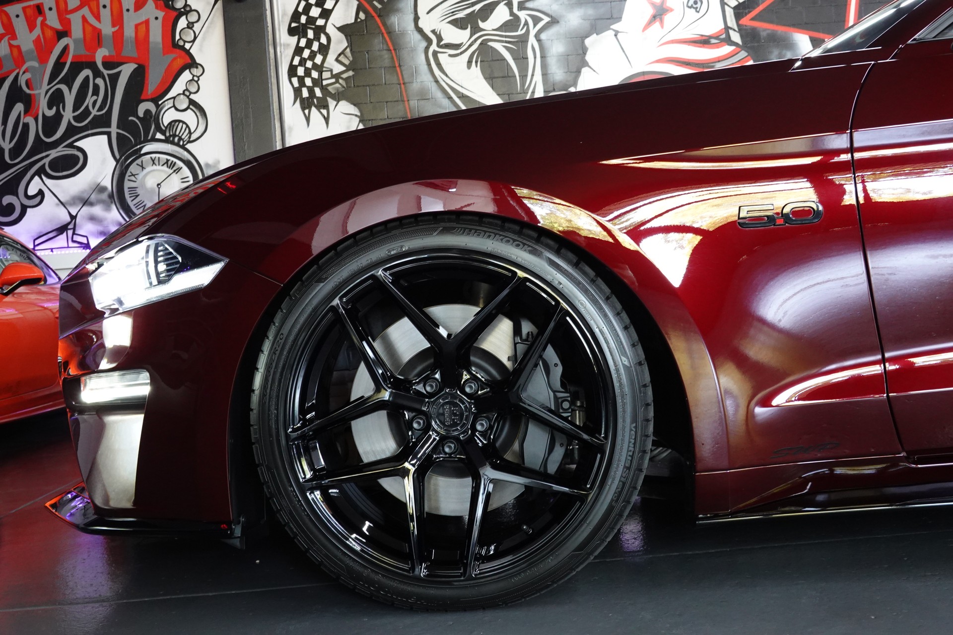 FORD MUSTANG FASTBACK 5.0 V8 GT AUTOMAT UNIKAT CHERRY-image-8
